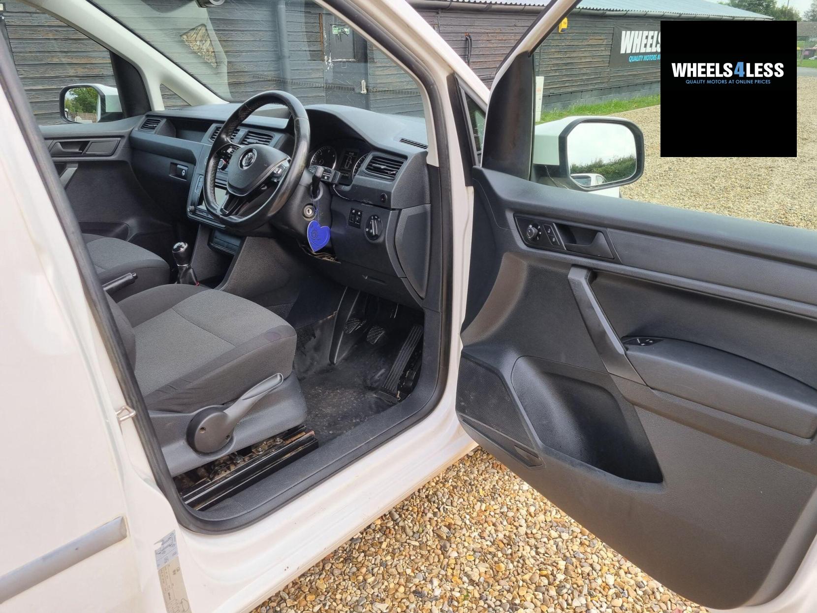 Volkswagen Caddy 2.0 TDI C20 BlueMotion Tech Trendline SWB Euro 6 (s/s) 5dr