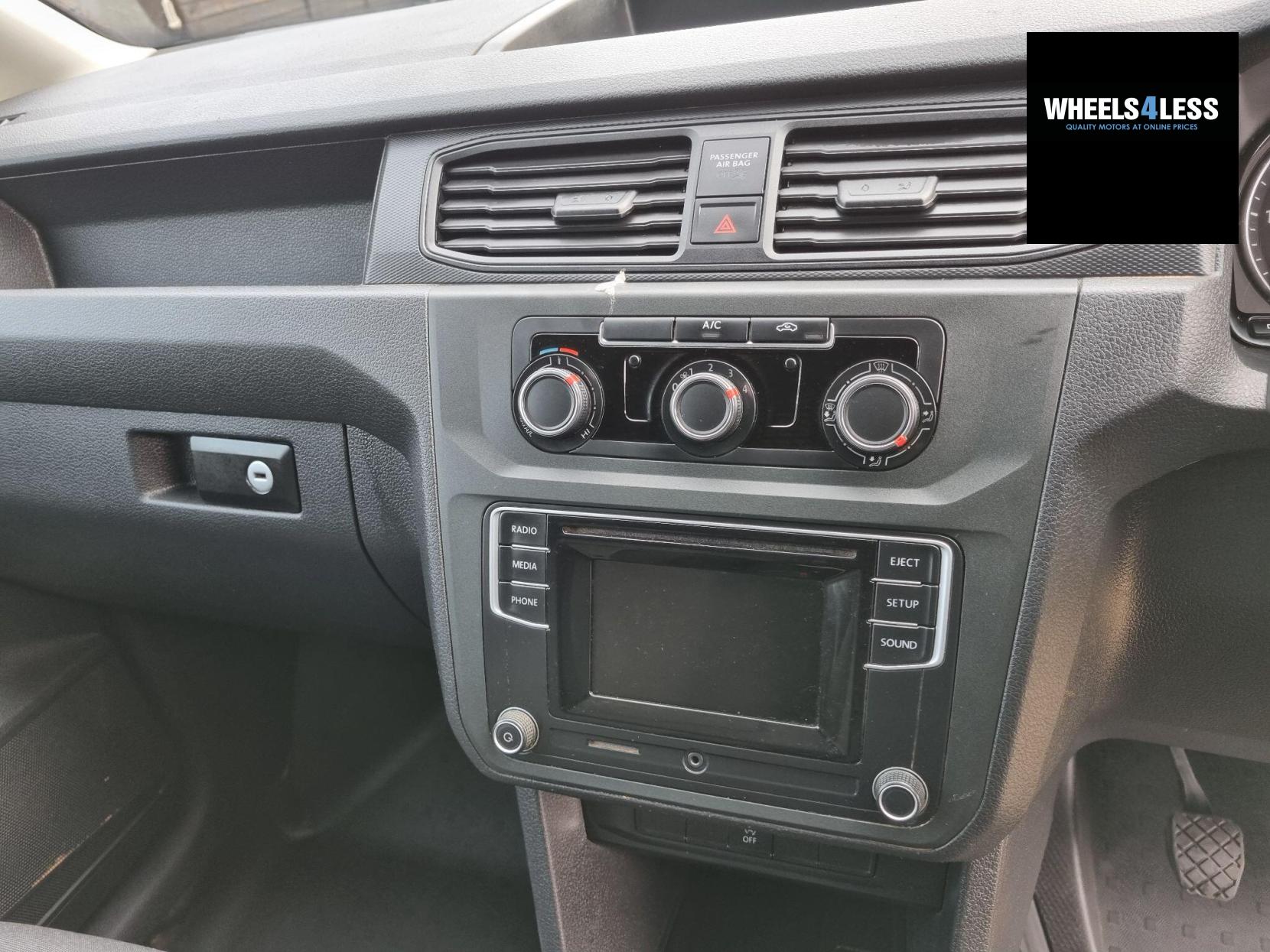 Volkswagen Caddy 2.0 TDI C20 BlueMotion Tech Trendline SWB Euro 6 (s/s) 5dr