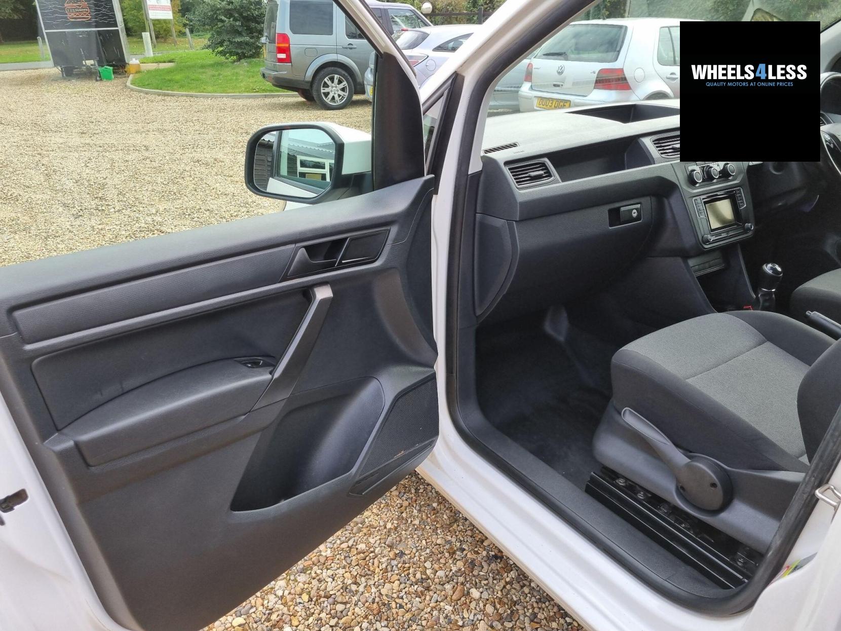 Volkswagen Caddy 2.0 TDI C20 BlueMotion Tech Trendline SWB Euro 6 (s/s) 5dr