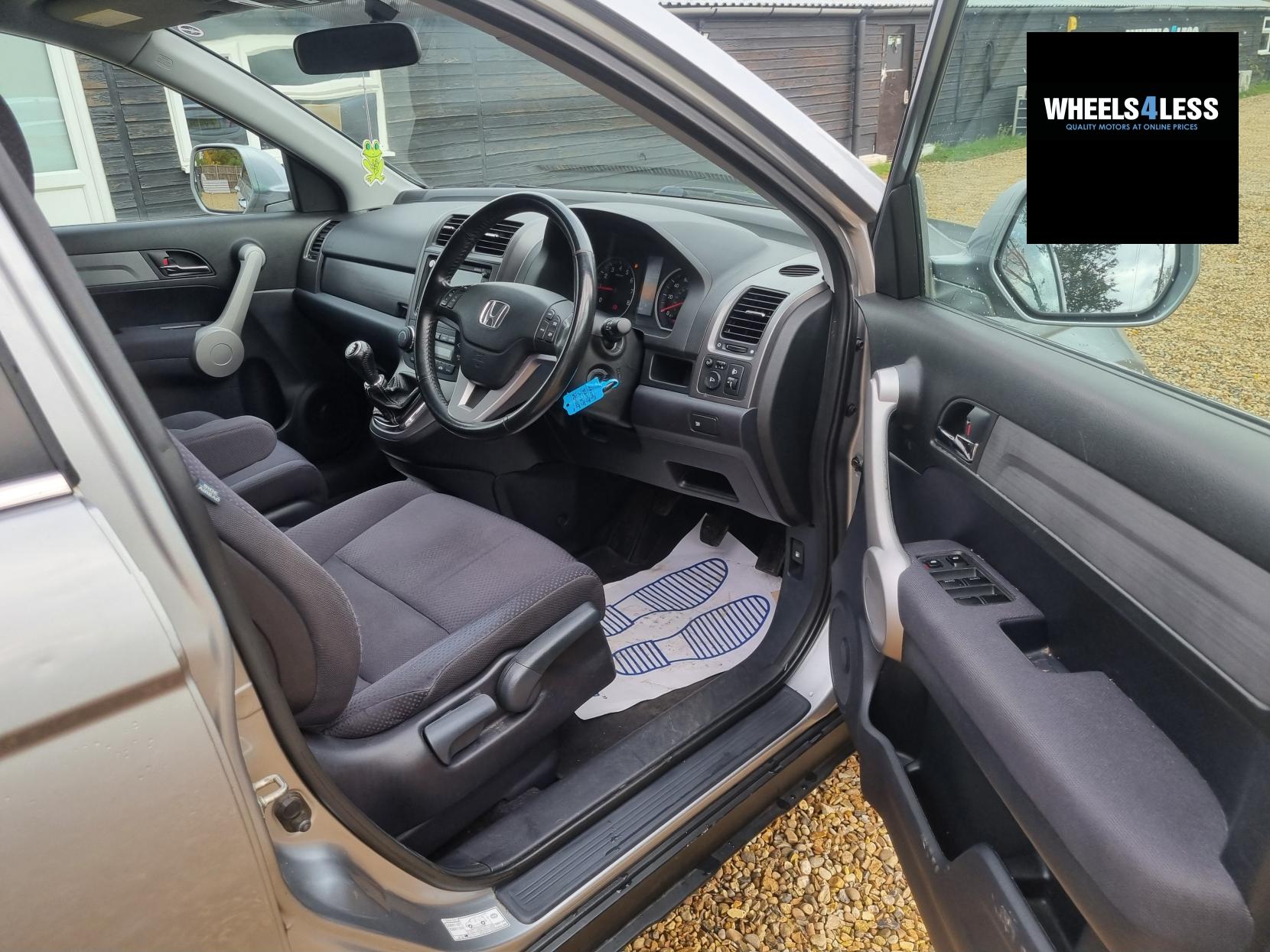 Honda CR-V 2.0 i-VTEC ES SUV 5dr Petrol Manual (192 g/km, 148 bhp)