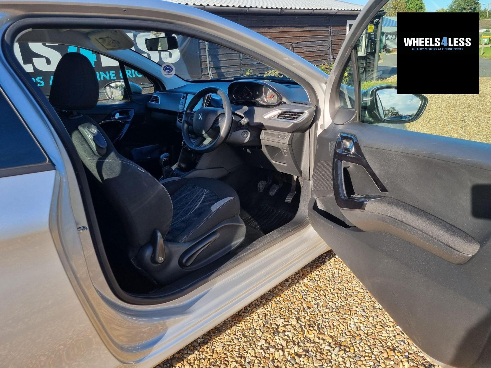 Peugeot 208 1.0 VTi Active Euro 5 3dr