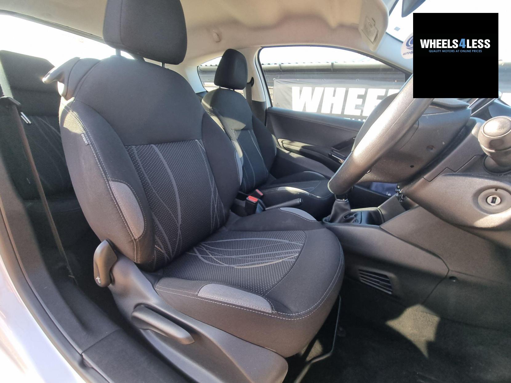 Peugeot 208 1.0 VTi Active Euro 5 3dr