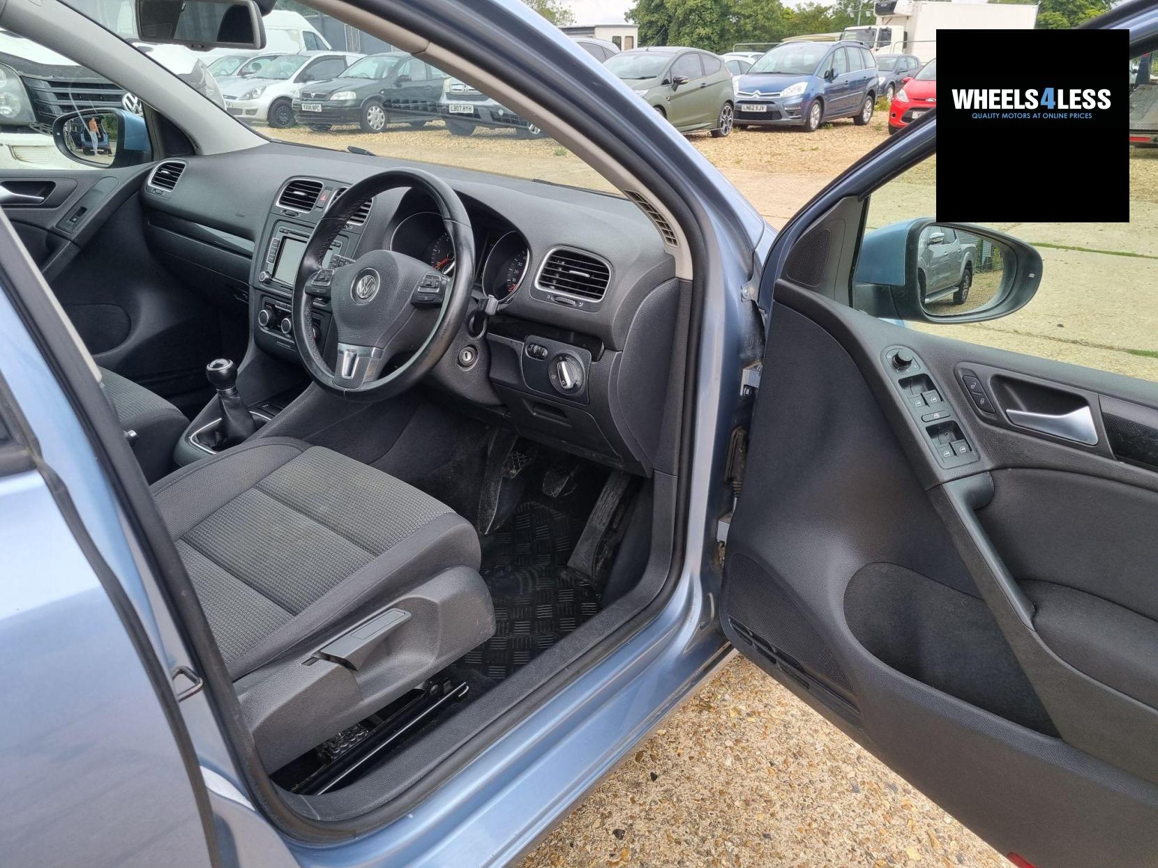 Volkswagen Golf 1.6 TDI Match Euro 5 5dr