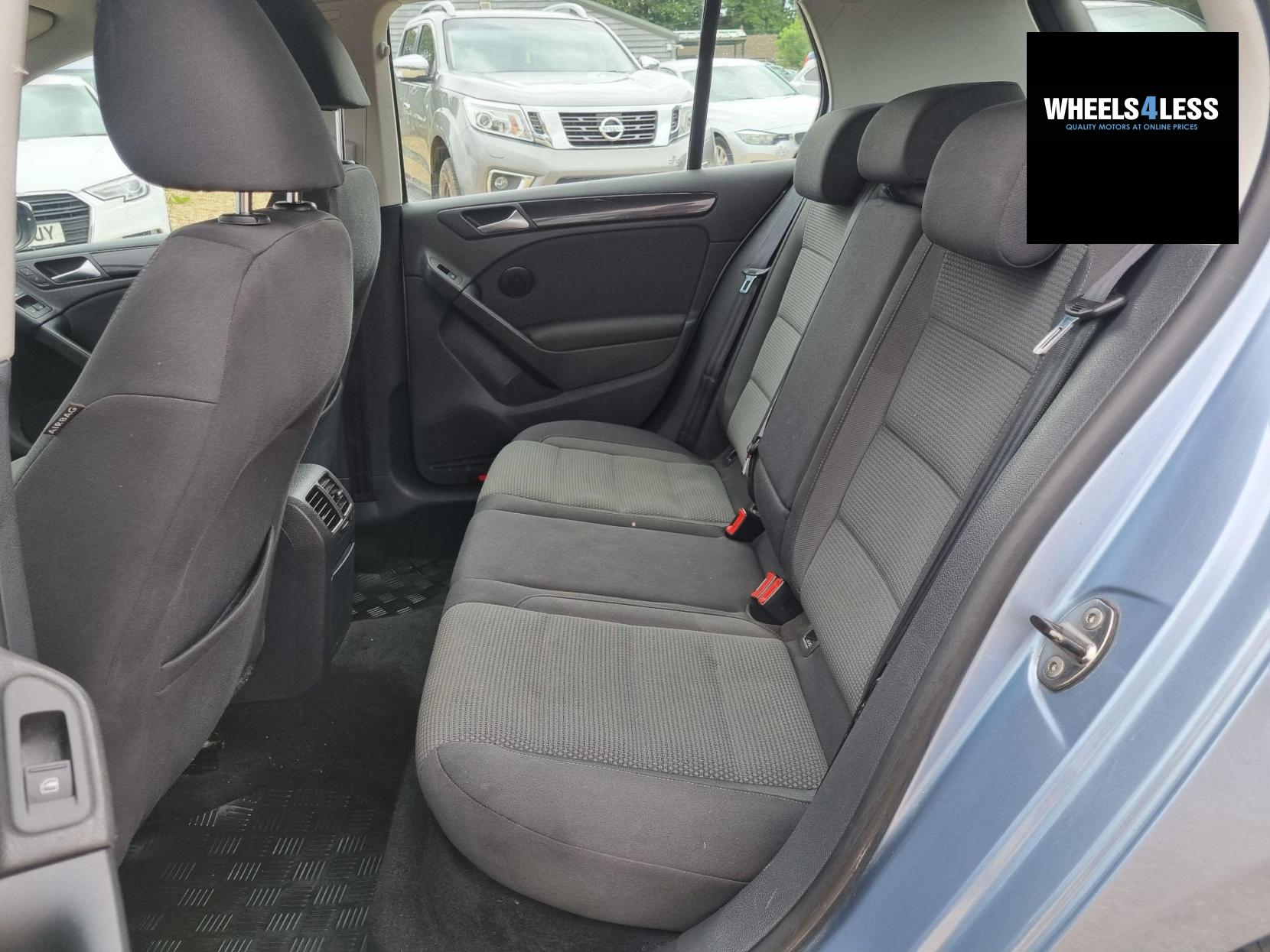 Volkswagen Golf 1.6 TDI Match Euro 5 5dr