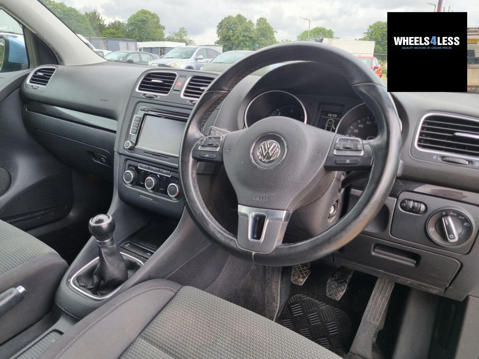 Volkswagen Golf 1.6 TDI Match Euro 5 5dr
