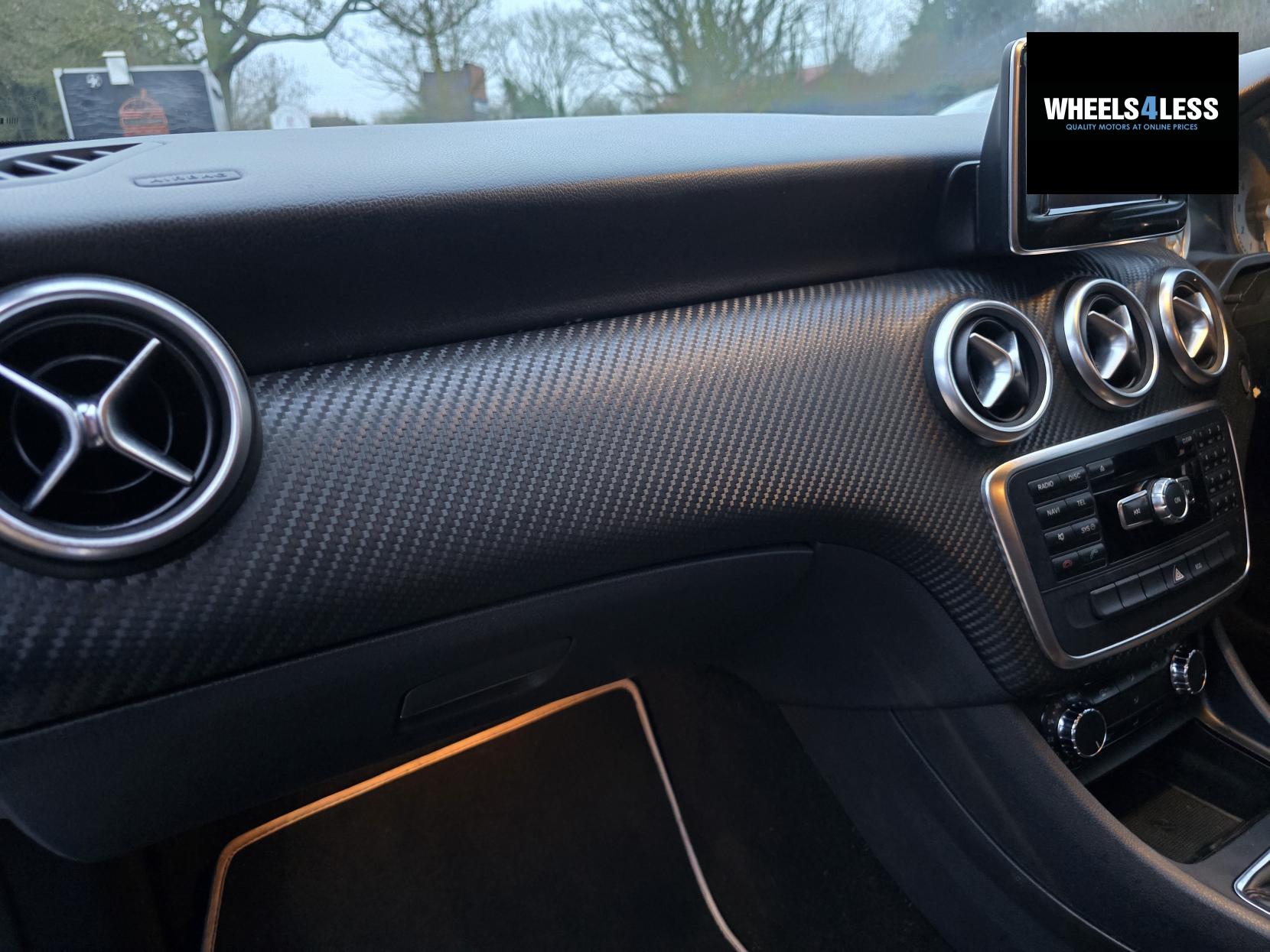 Mercedes-Benz A Class 1.6 A200 BlueEfficiency AMG Sport Hatchback 5dr Petrol Manual Euro 6 (s/s) (156 ps)