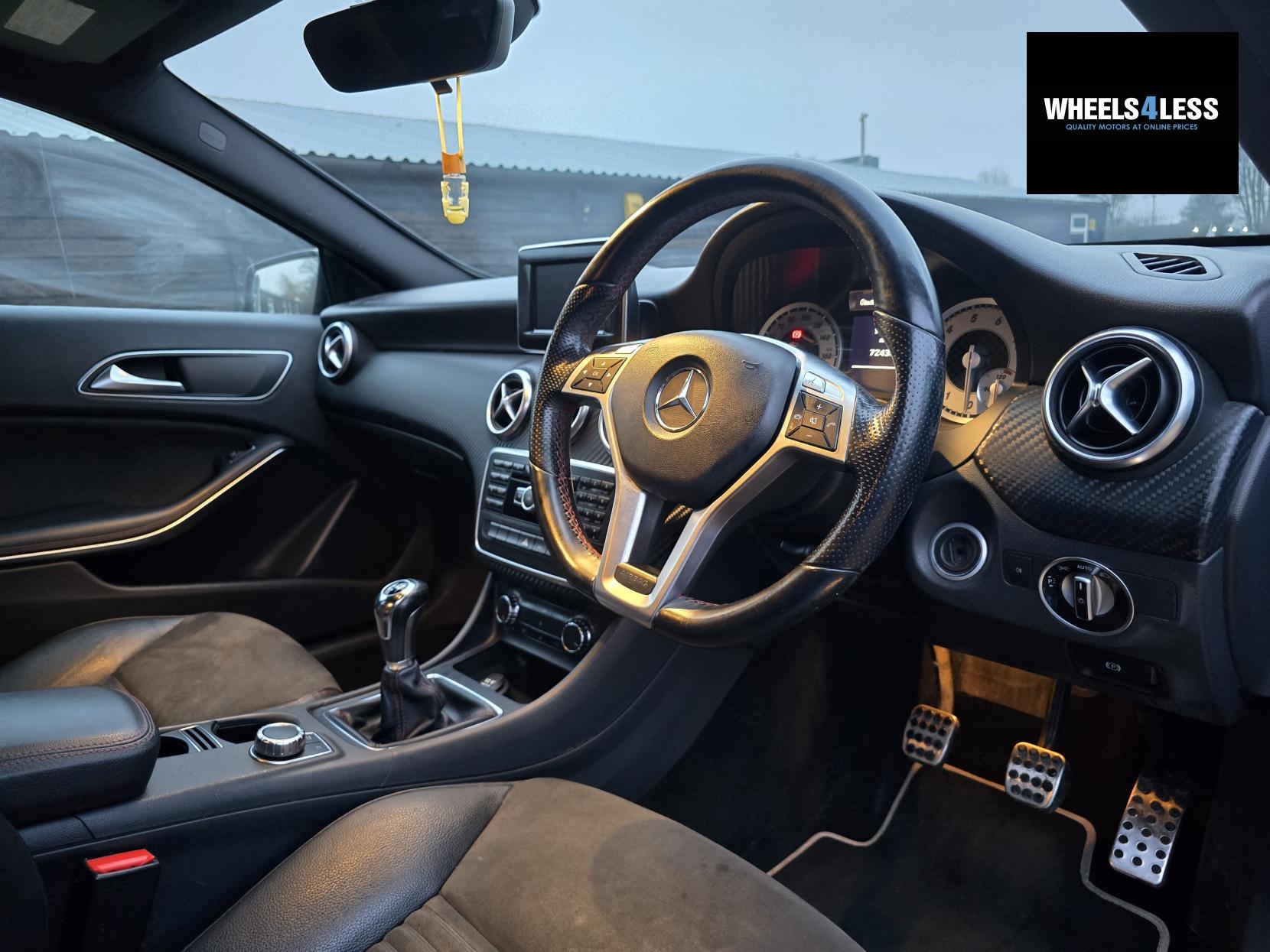 Mercedes-Benz A Class 1.6 A200 BlueEfficiency AMG Sport Hatchback 5dr Petrol Manual Euro 6 (s/s) (156 ps)