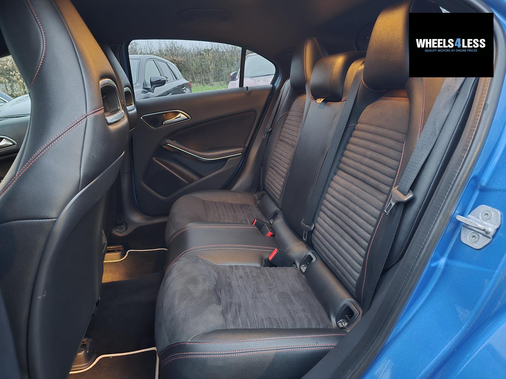 Mercedes-Benz A Class 1.6 A200 BlueEfficiency AMG Sport Hatchback 5dr Petrol Manual Euro 6 (s/s) (156 ps)