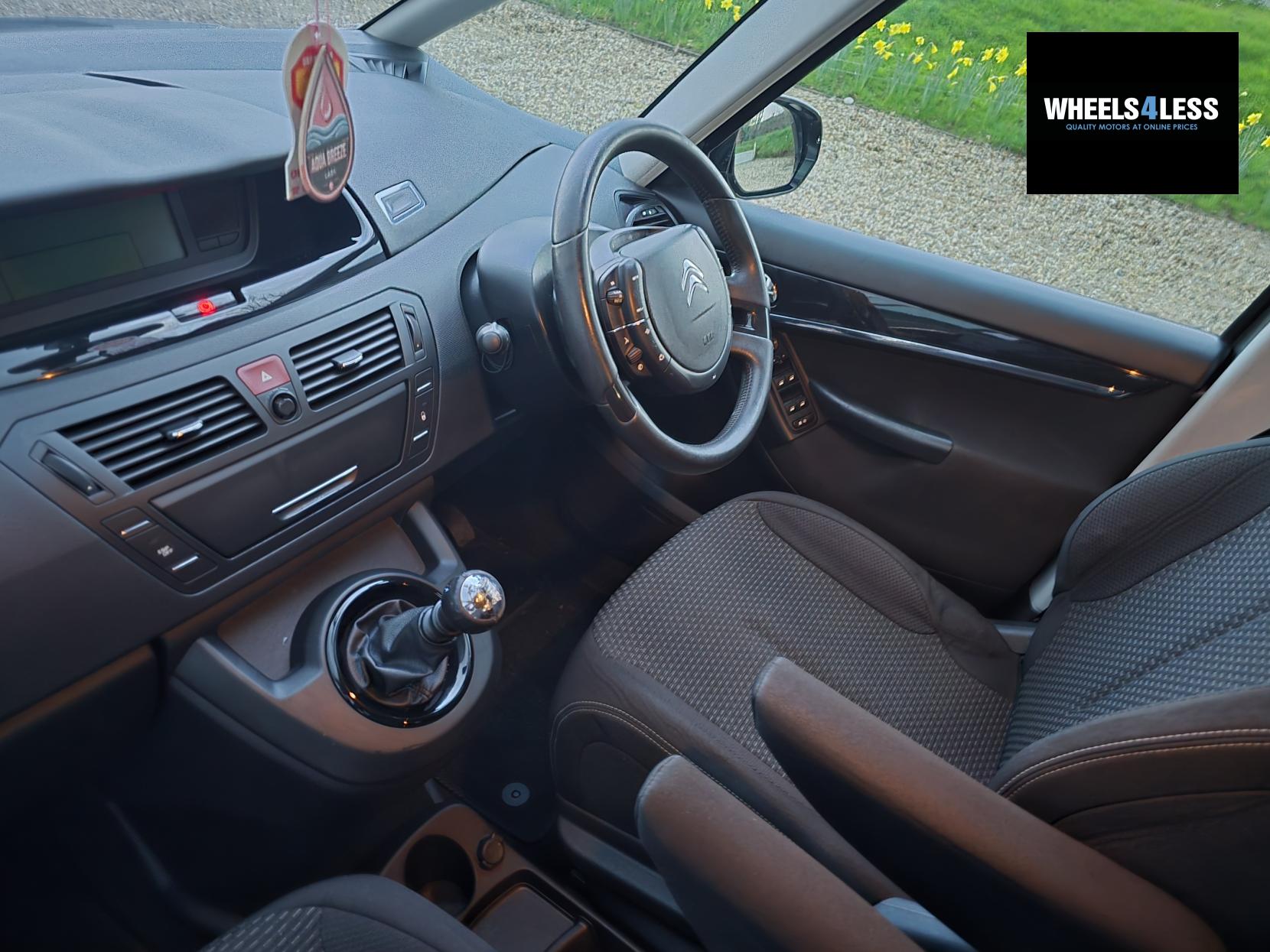 Citroen Grand C4 Picasso 1.6 HDi Platinum MPV 5dr Diesel Manual Euro 5 (110 ps)