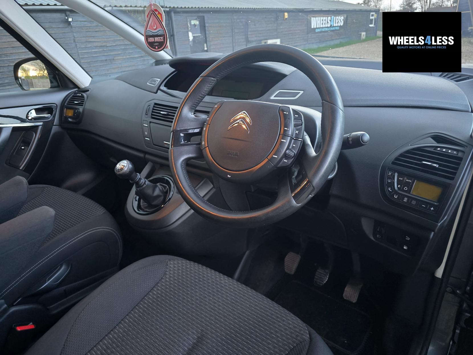 Citroen Grand C4 Picasso 1.6 HDi Platinum MPV 5dr Diesel Manual Euro 5 (110 ps)