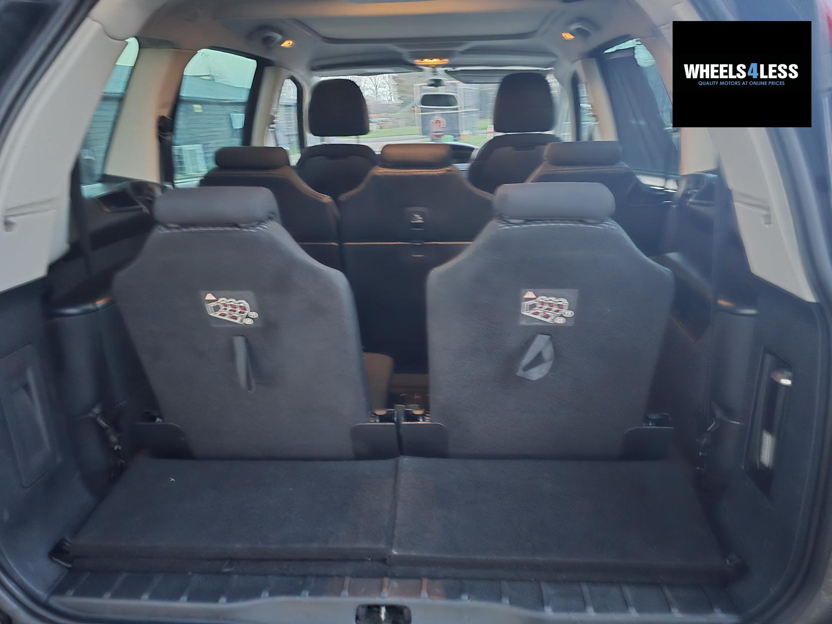 Citroen Grand C4 Picasso 1.6 HDi Platinum MPV 5dr Diesel Manual Euro 5 (110 ps)