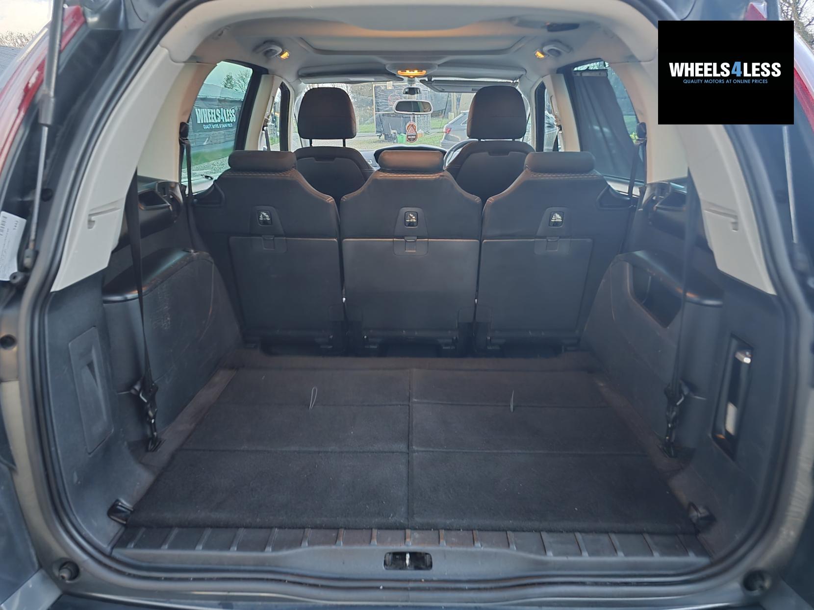 Citroen Grand C4 Picasso 1.6 HDi Platinum MPV 5dr Diesel Manual Euro 5 (110 ps)