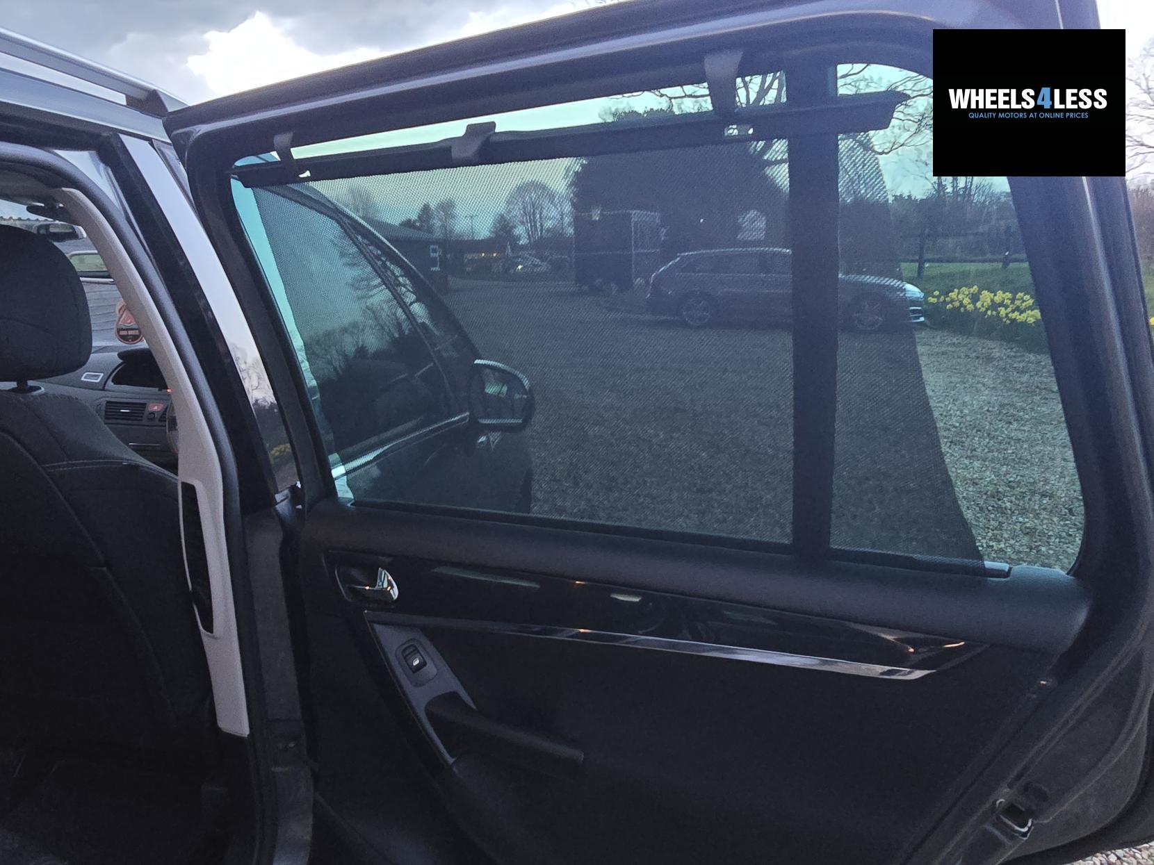 Citroen Grand C4 Picasso 1.6 HDi Platinum MPV 5dr Diesel Manual Euro 5 (110 ps)