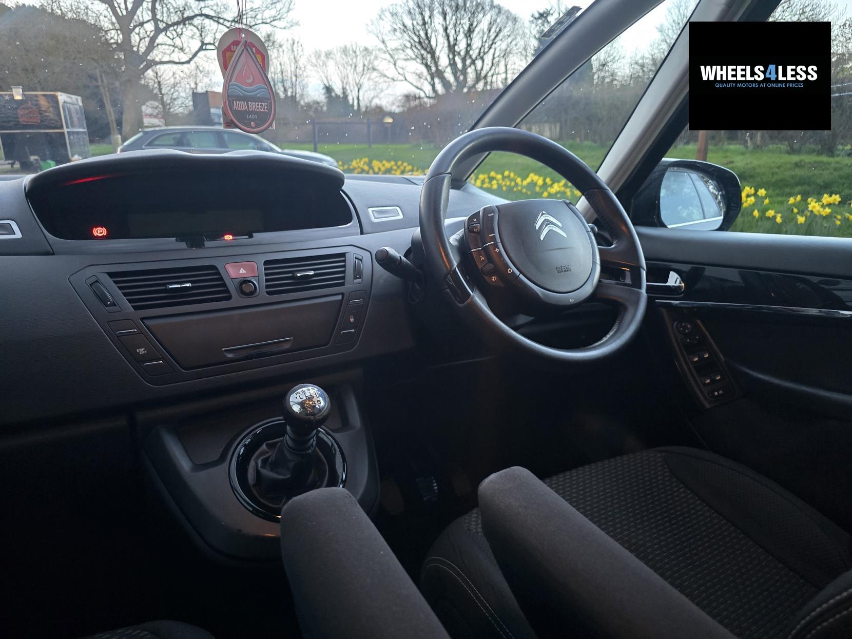 Citroen Grand C4 Picasso 1.6 HDi Platinum MPV 5dr Diesel Manual Euro 5 (110 ps)