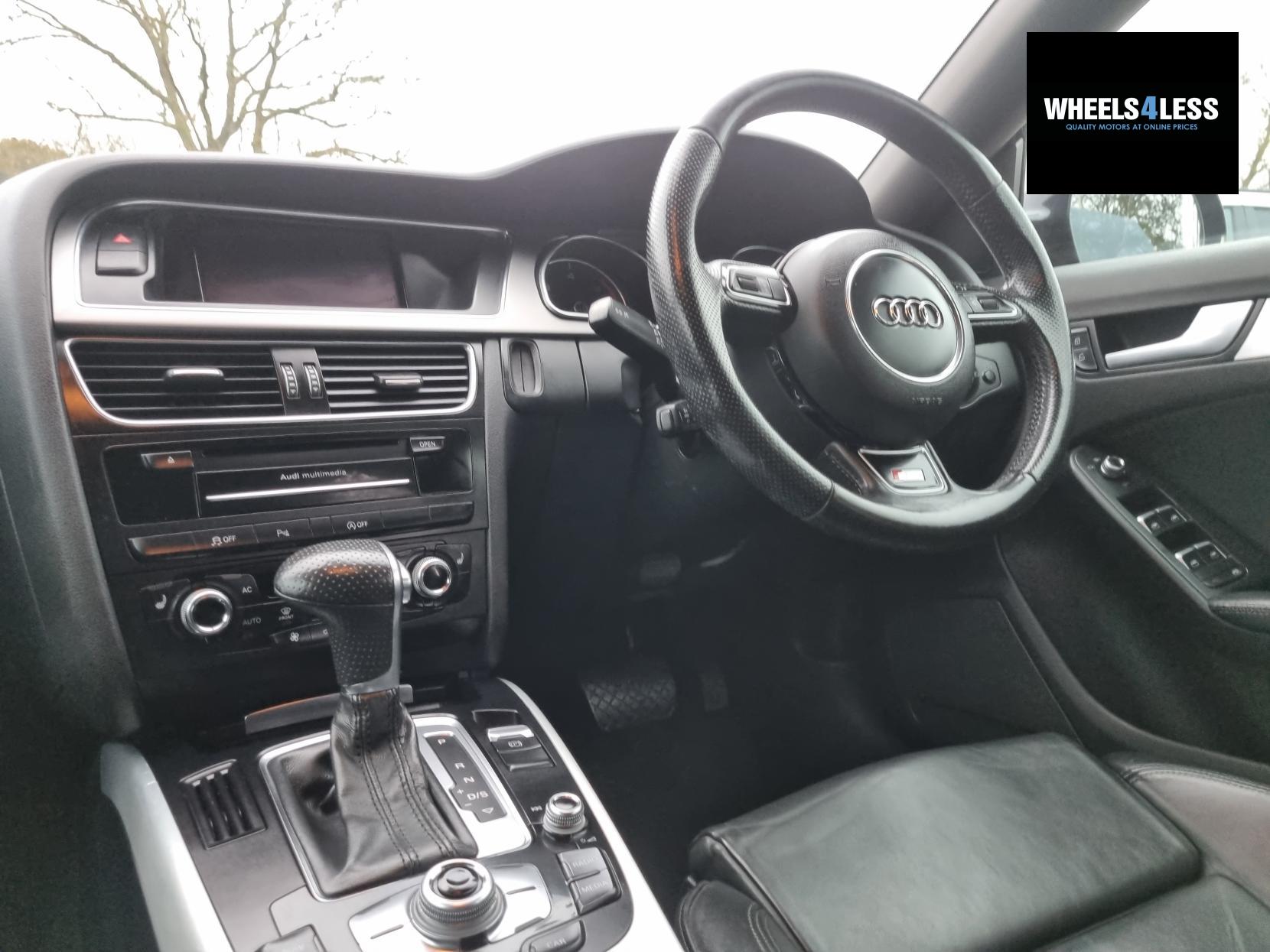 Audi A5 3.0 TDI V6 S line Sportback 5dr Diesel Multitronic Euro 5 (s/s) (204 ps)