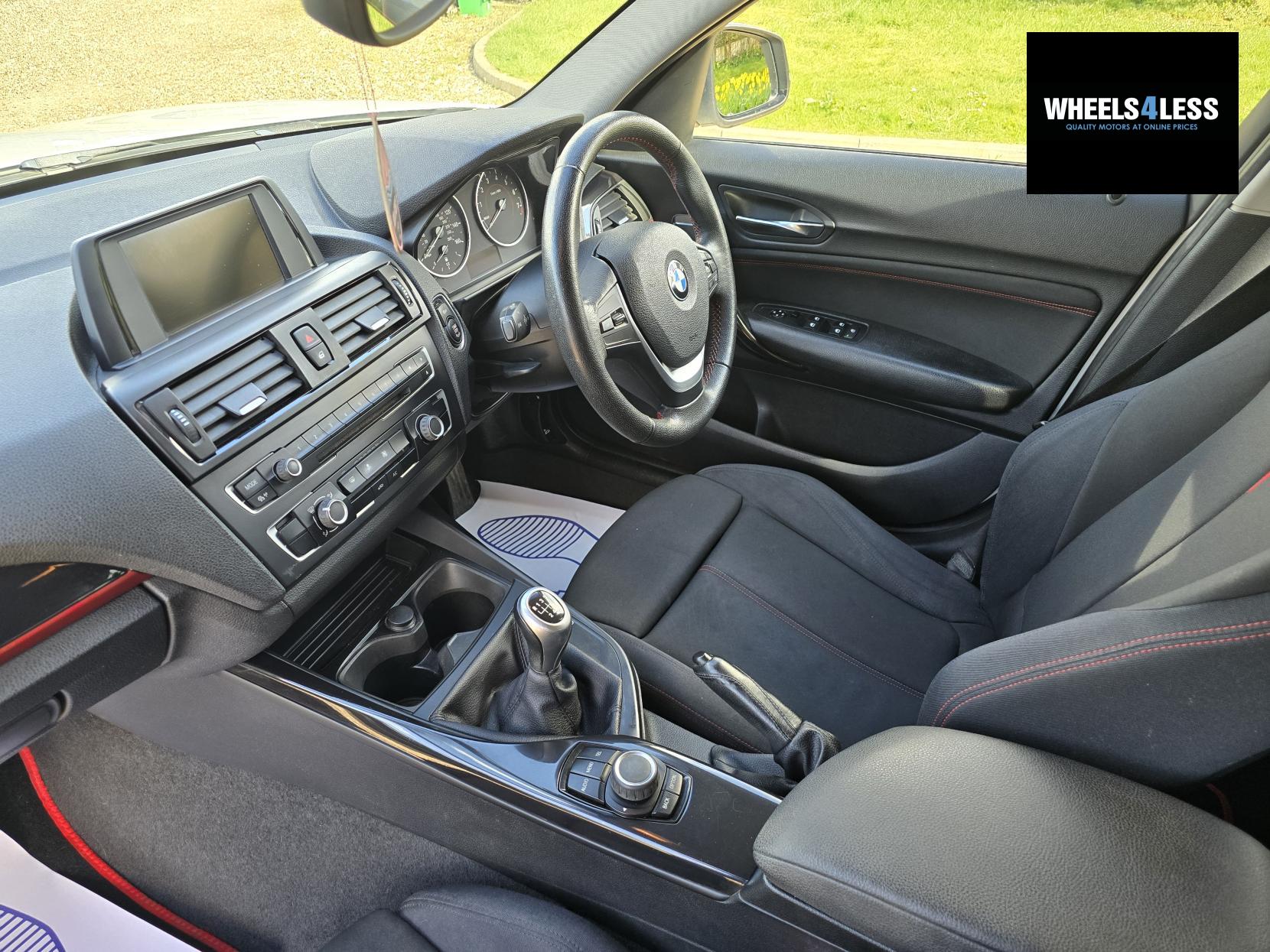 BMW 1 Series 1.6 116i Sport Hatchback 5dr Petrol Manual Euro 5 (s/s) (136 ps)