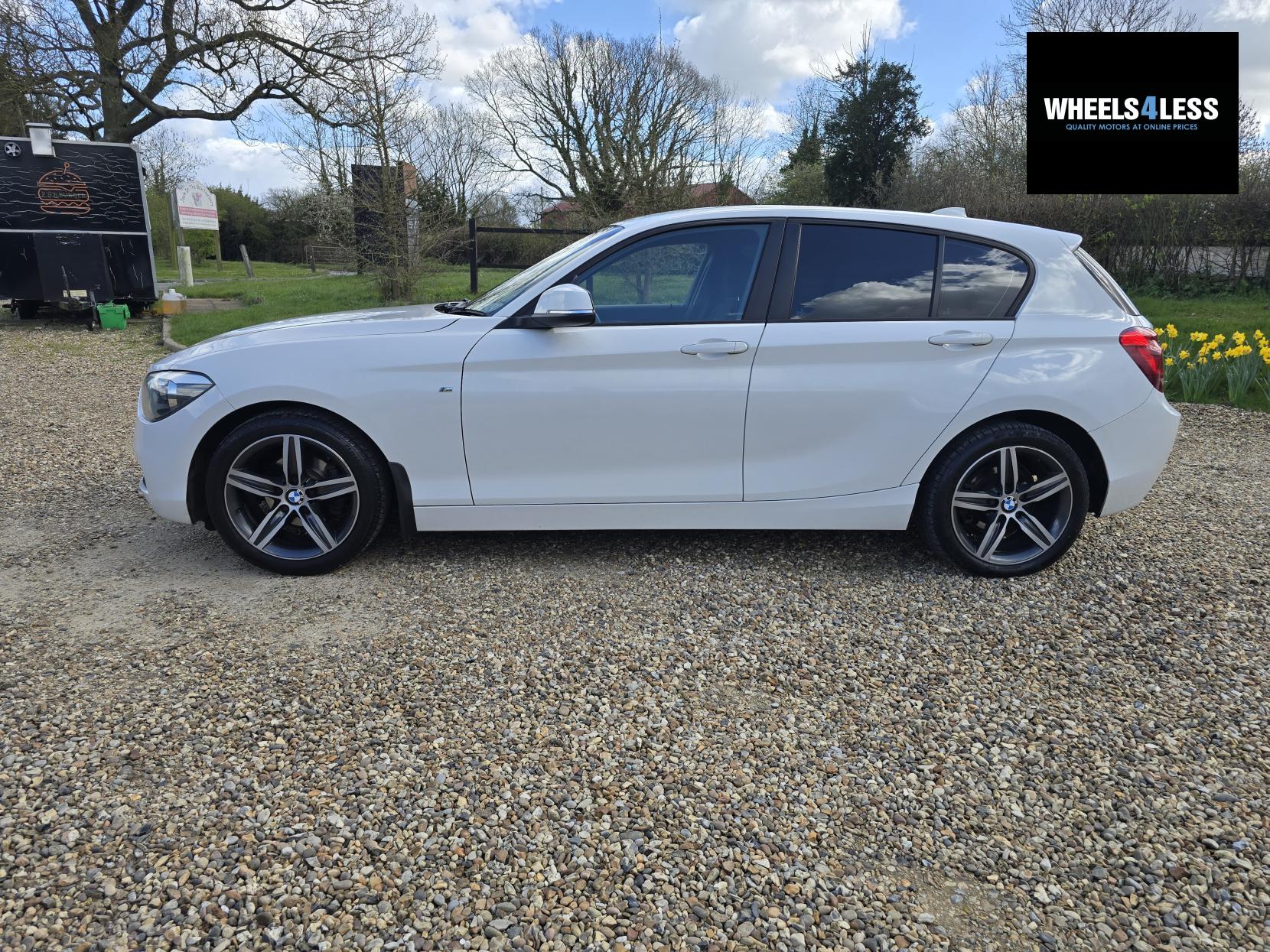 BMW 1 Series 1.6 116i Sport Hatchback 5dr Petrol Manual Euro 5 (s/s) (136 ps)