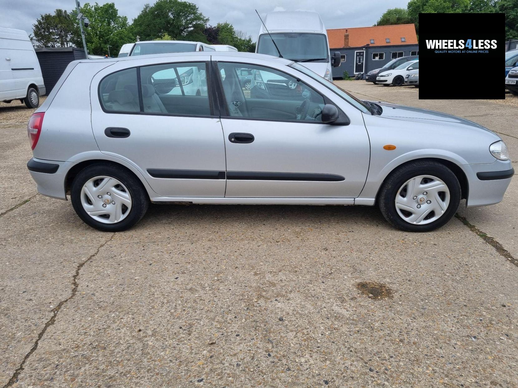 Nissan Almera 1.5 S 5dr