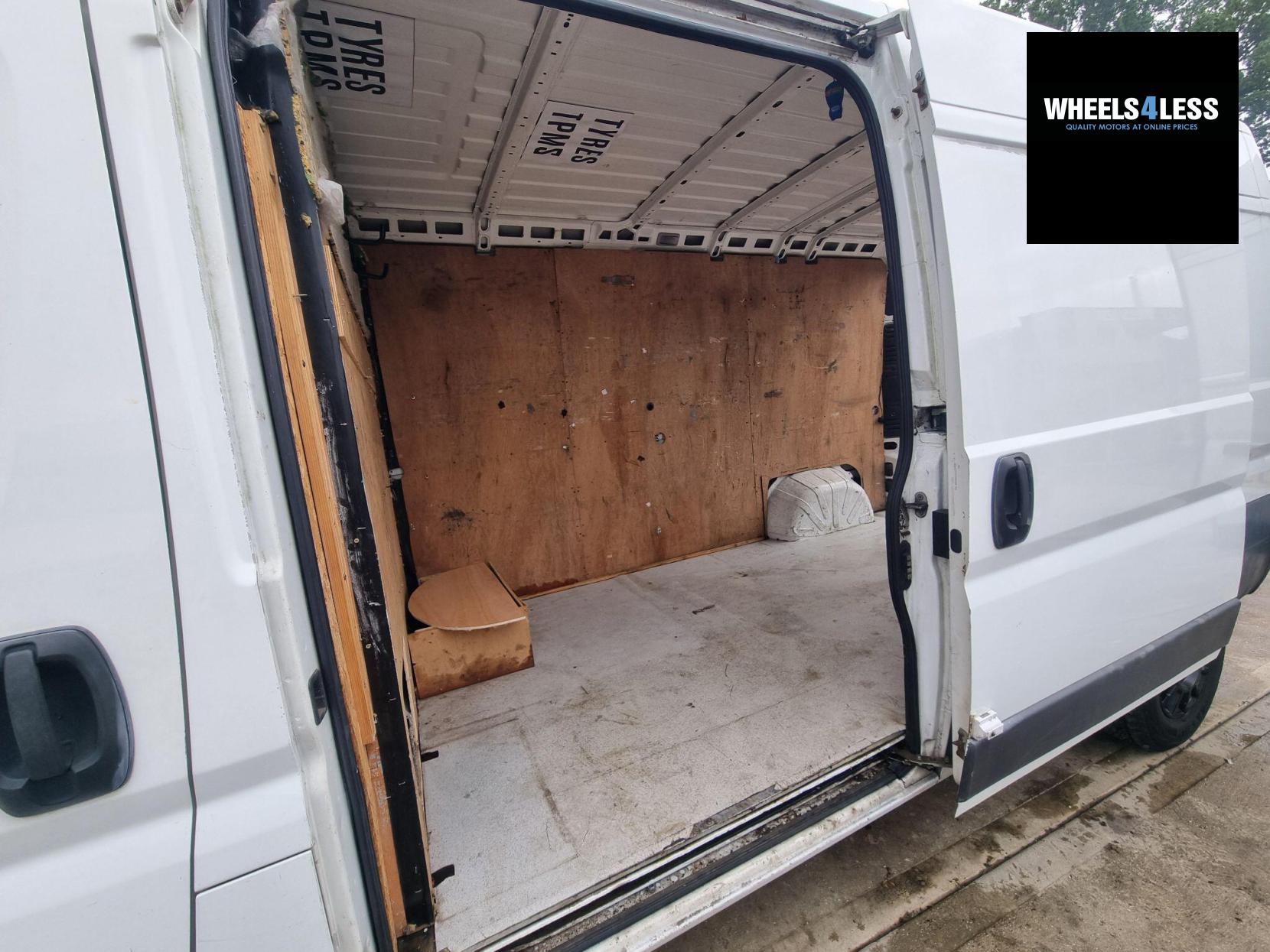 Citroen Relay 2.2 HDi 35 L3 H2 4dr (Heavy)