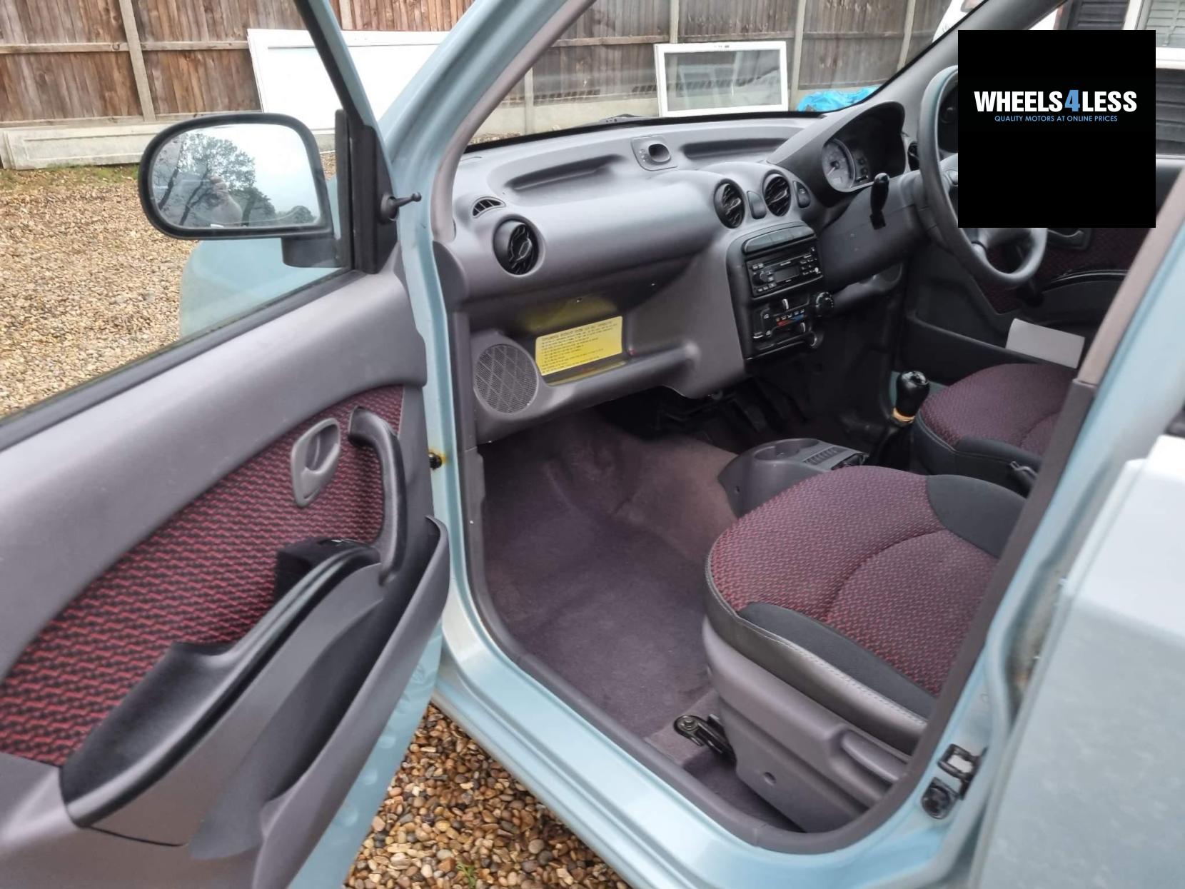 Hyundai Amica 1.1 GSi 5dr