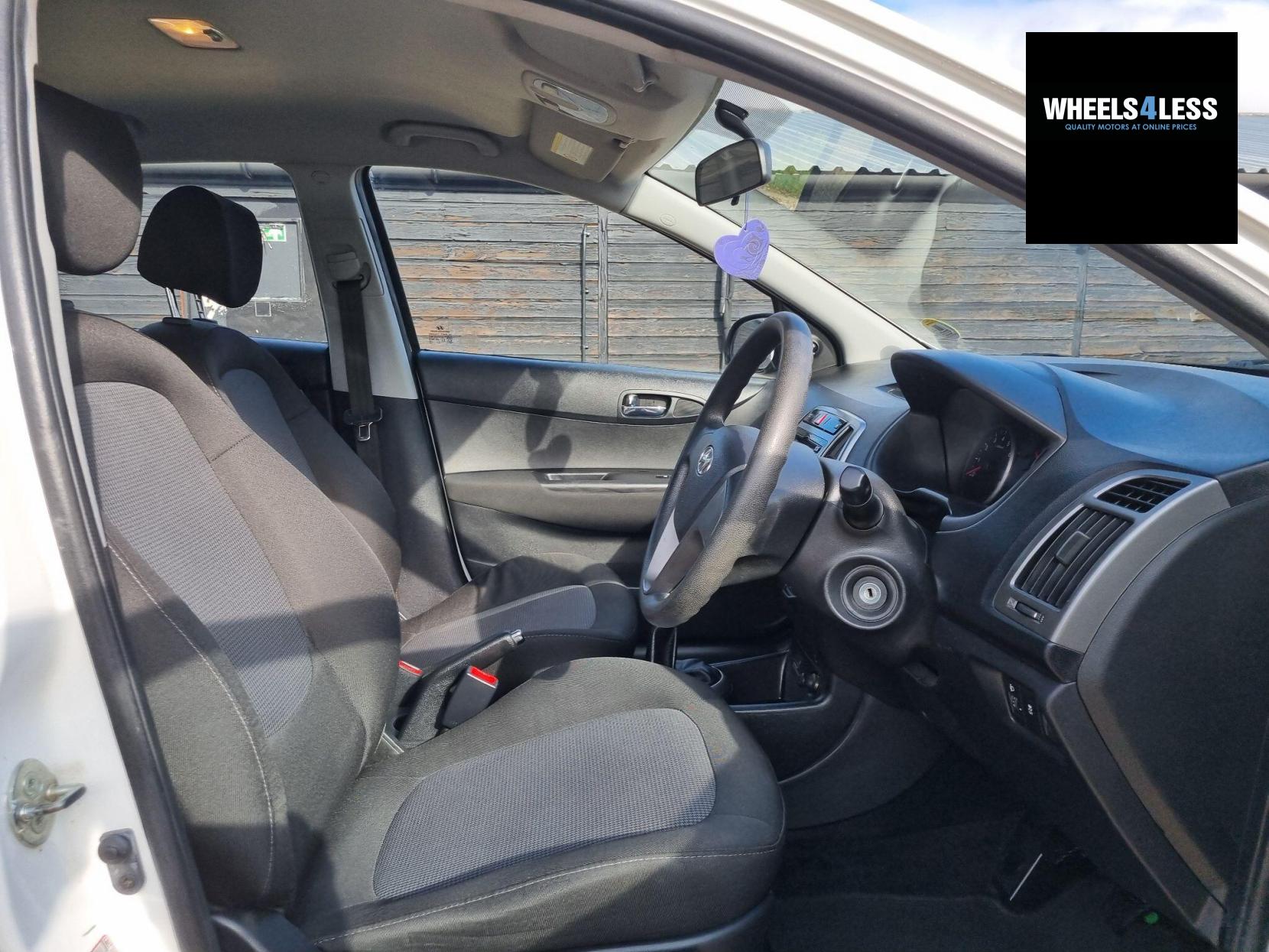 Hyundai i20 1.2 Classic Euro 5 5dr