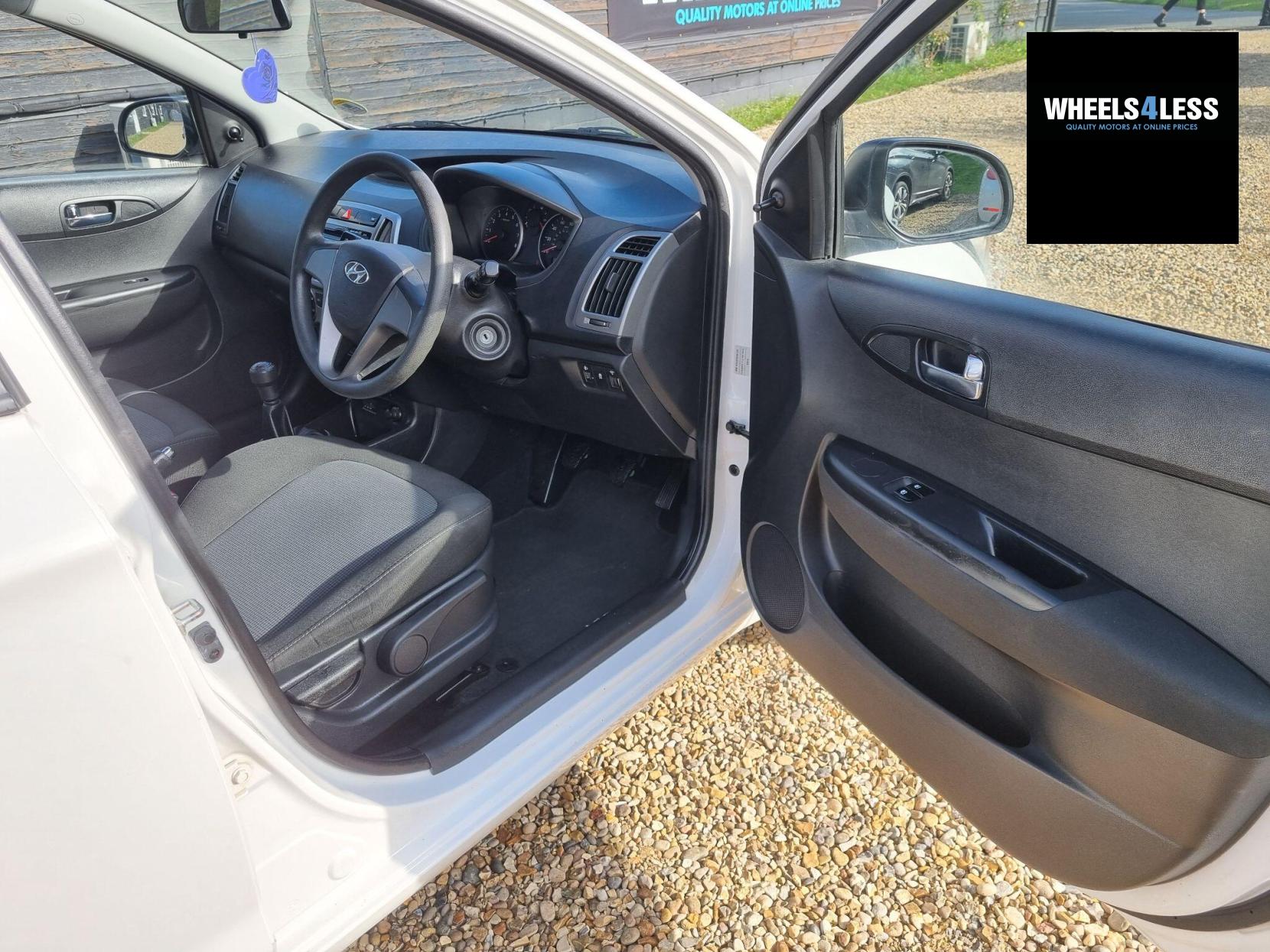 Hyundai i20 1.2 Classic Euro 5 5dr