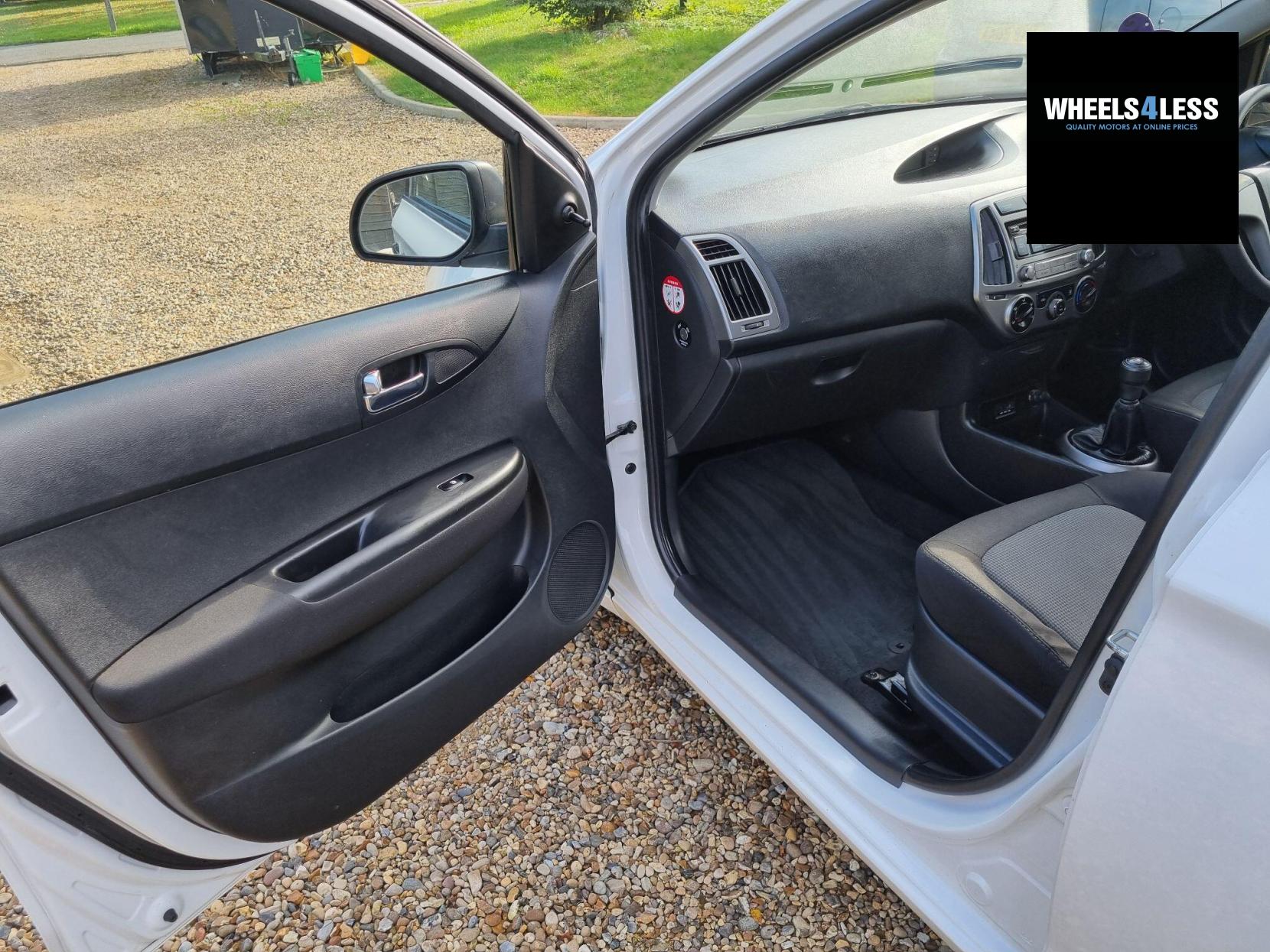 Hyundai i20 1.2 Classic Euro 5 5dr