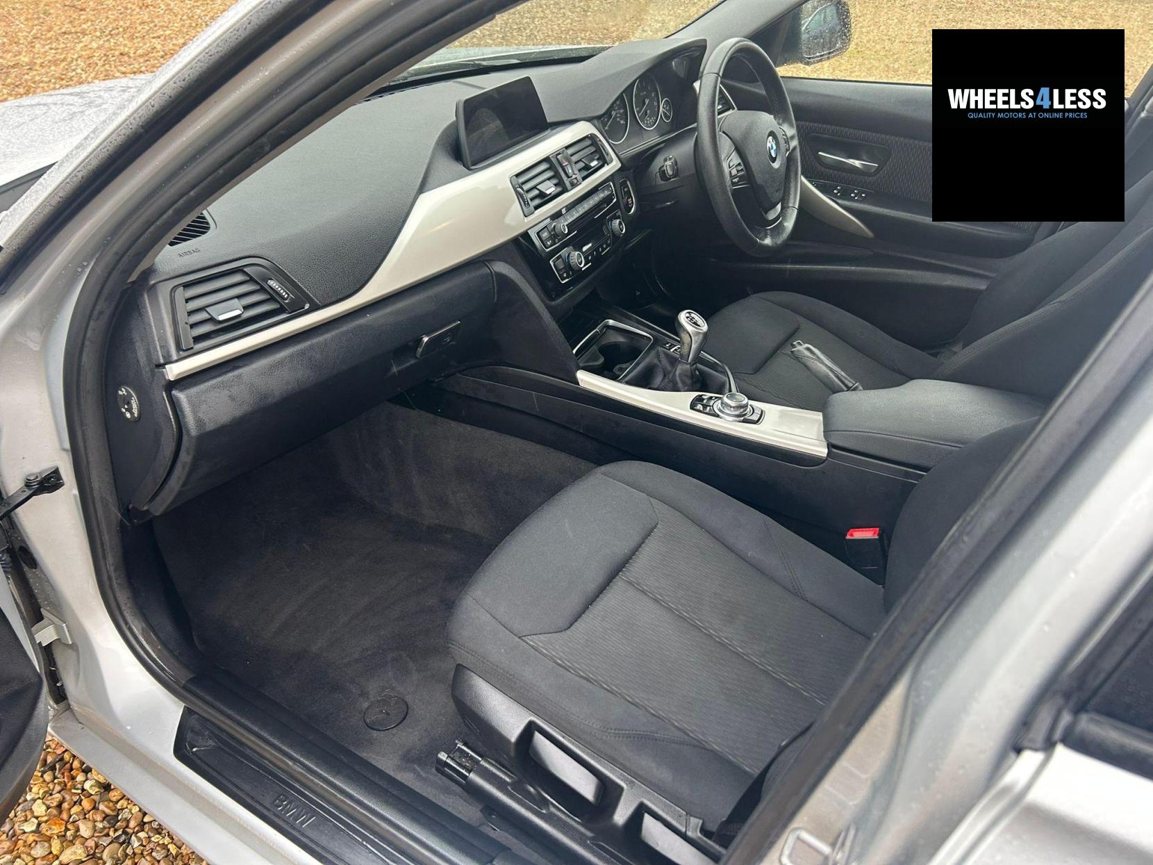 BMW 3 Series 1.5 318i SE Euro 6 (s/s) 4dr