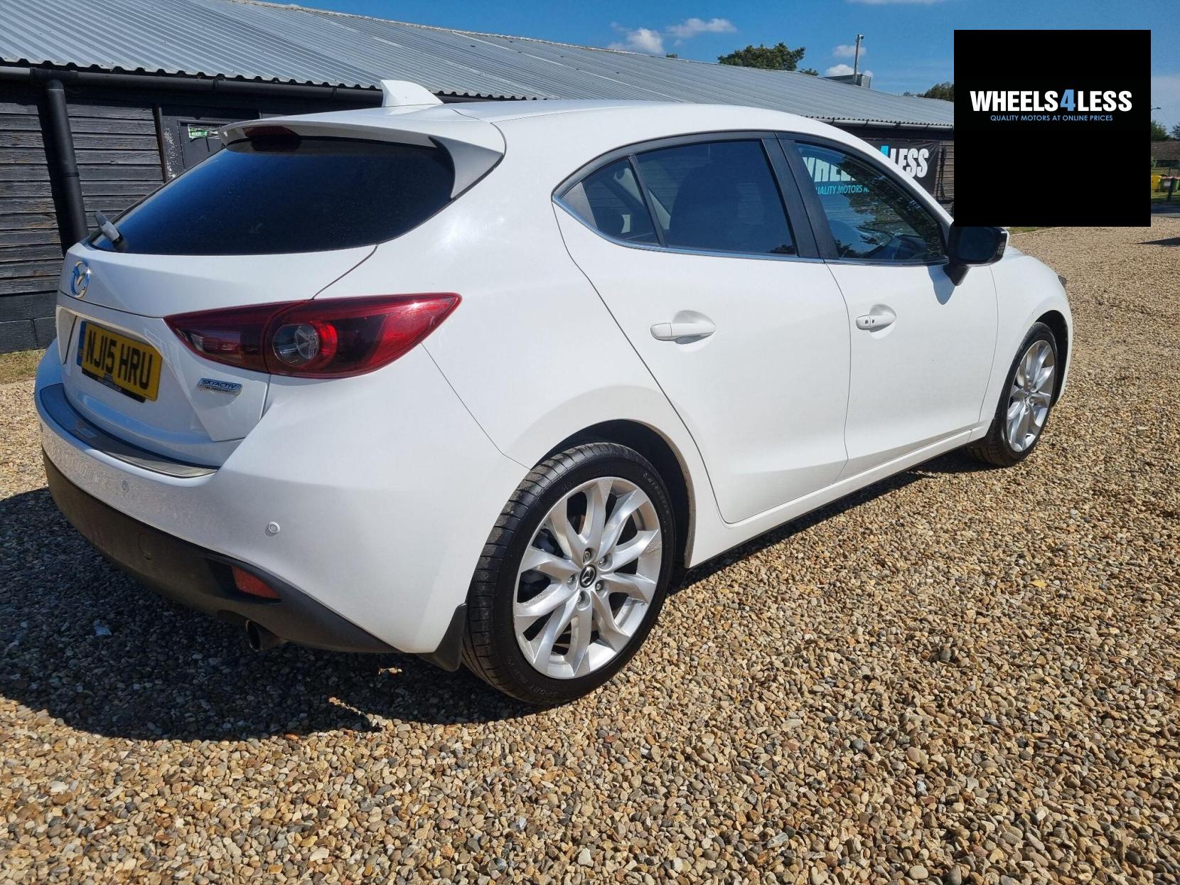 Mazda Mazda3 2.0 SKYACTIV-G Sport Nav Euro 5 (s/s) 5dr
