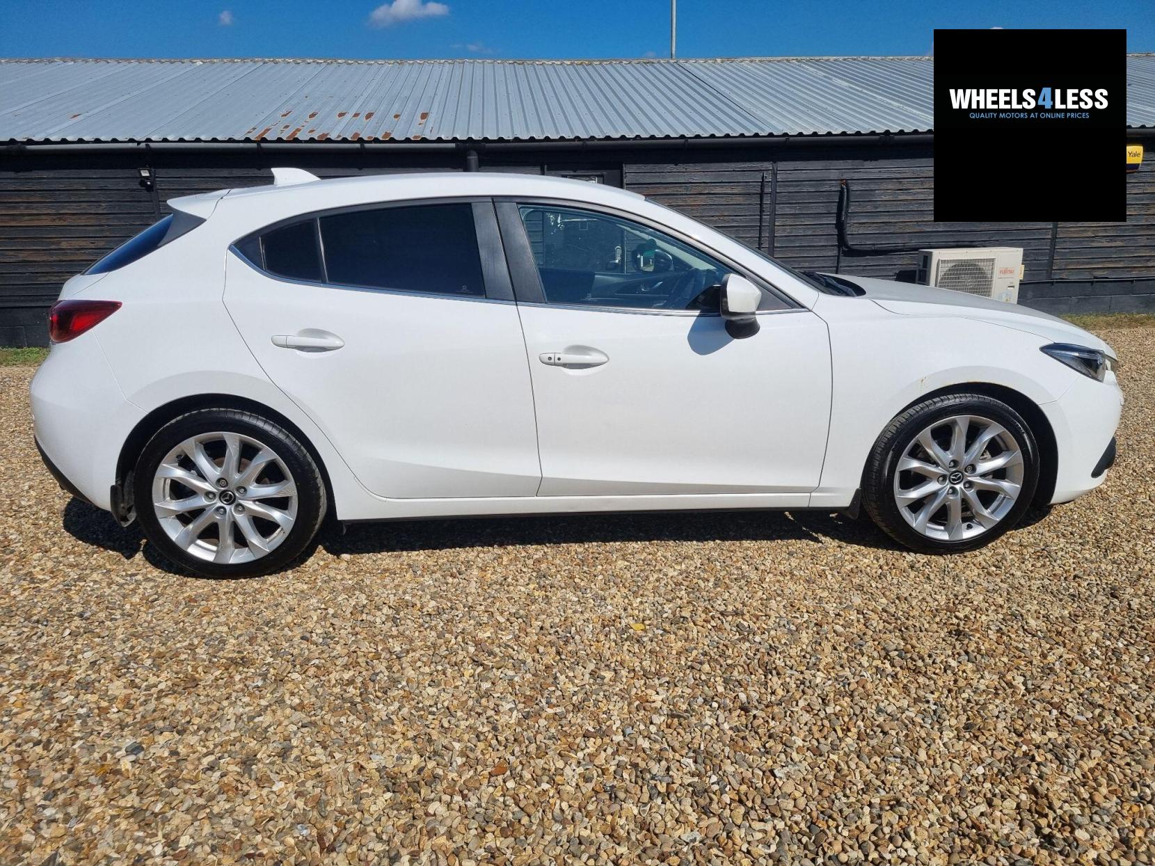 Mazda Mazda3 2.0 SKYACTIV-G Sport Nav Euro 5 (s/s) 5dr