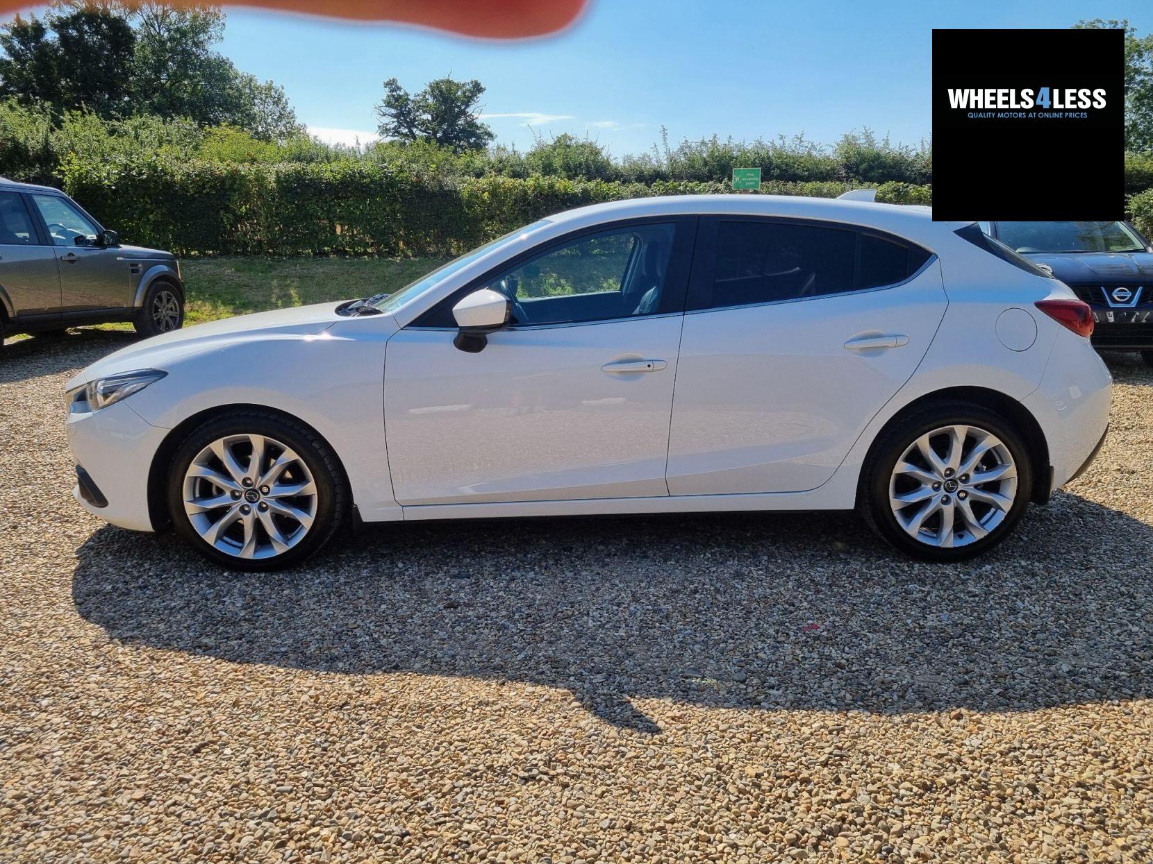 Mazda Mazda3 2.0 SKYACTIV-G Sport Nav Euro 5 (s/s) 5dr