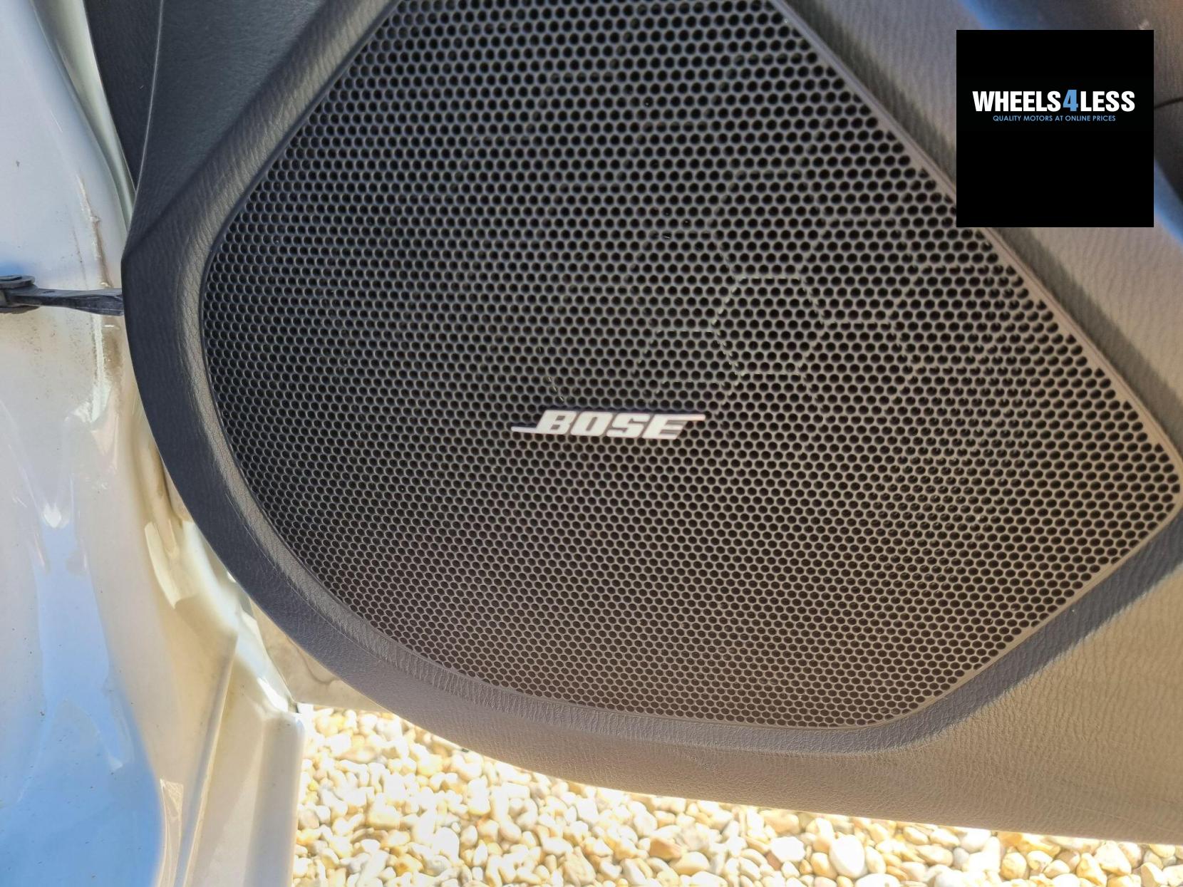 Mazda Mazda3 2.0 SKYACTIV-G Sport Nav Euro 5 (s/s) 5dr