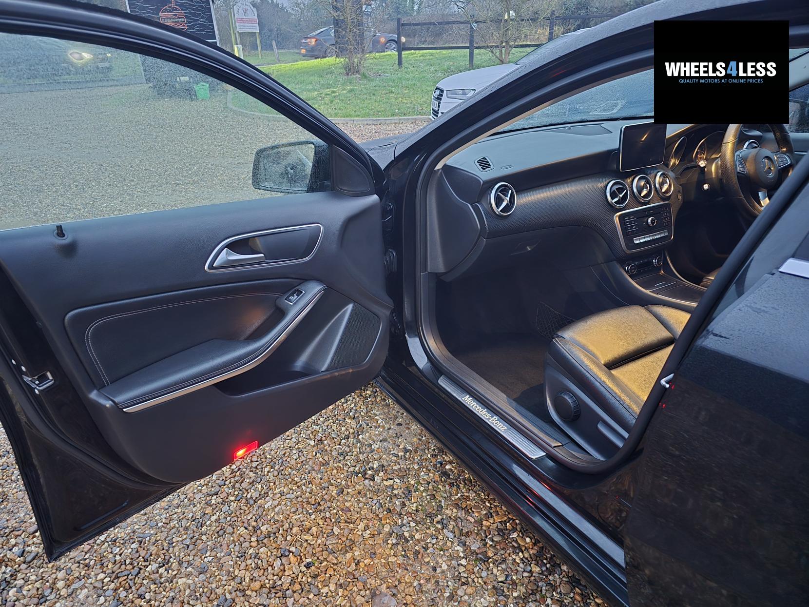 Mercedes-Benz A Class 1.6 A180 Sport 7G-DCT Euro 6 (s/s) 5dr