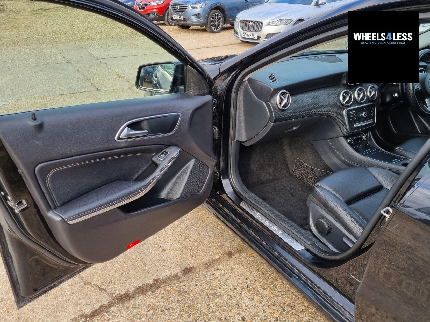 Mercedes-Benz A Class 1.6 A180 Sport 7G-DCT Euro 6 (s/s) 5dr