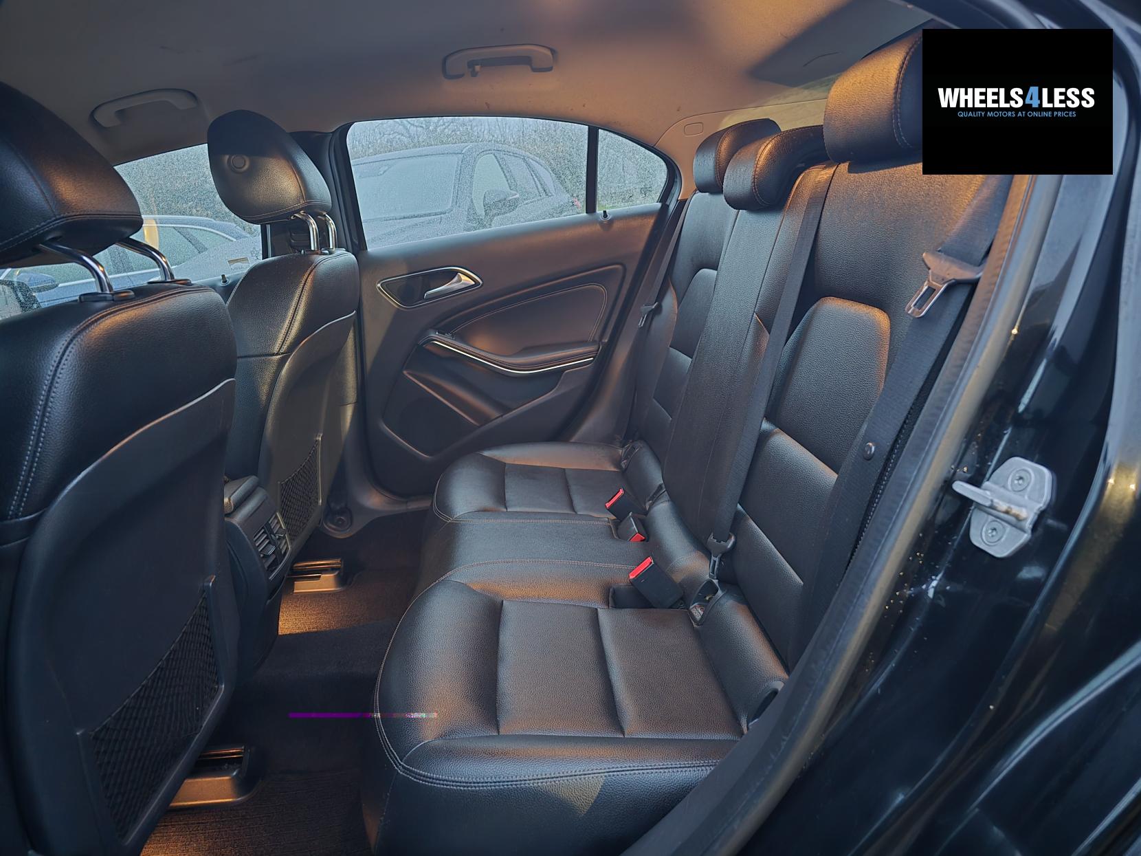 Mercedes-Benz A Class 1.6 A180 Sport 7G-DCT Euro 6 (s/s) 5dr