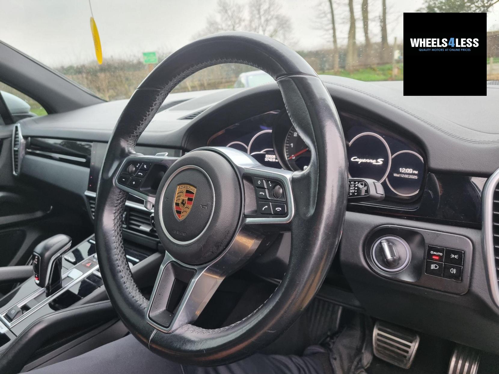 Porsche Cayenne 2.9T V6 S TiptronicS 4WD Euro 6 (s/s) 5dr