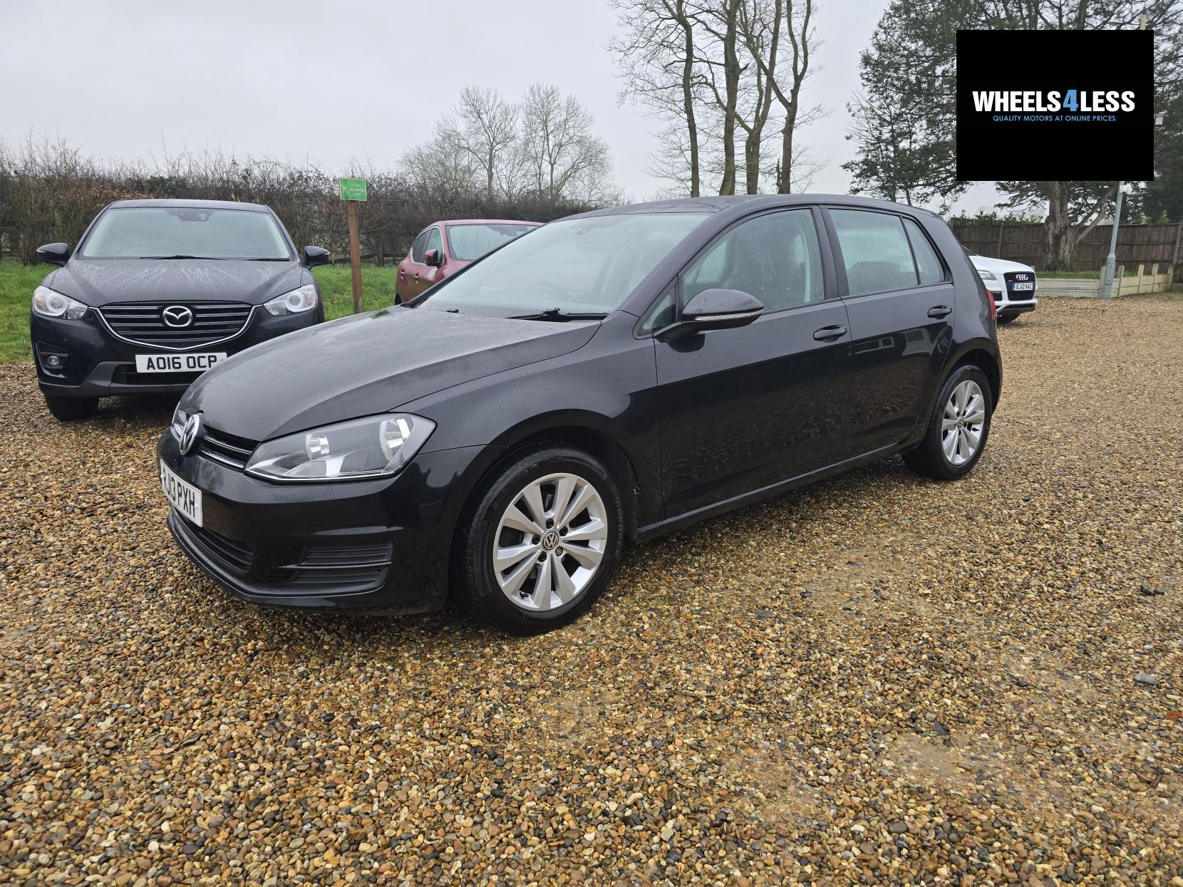 Volkswagen Golf 1.6 TDI BlueMotion Tech SE Hatchback 5dr Diesel Manual Euro 5 (s/s) (105 ps)