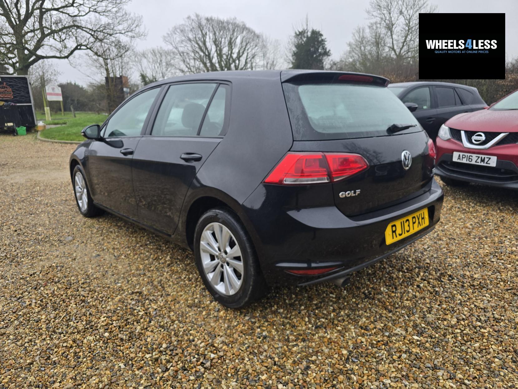 Volkswagen Golf 1.6 TDI BlueMotion Tech SE Hatchback 5dr Diesel Manual Euro 5 (s/s) (105 ps)