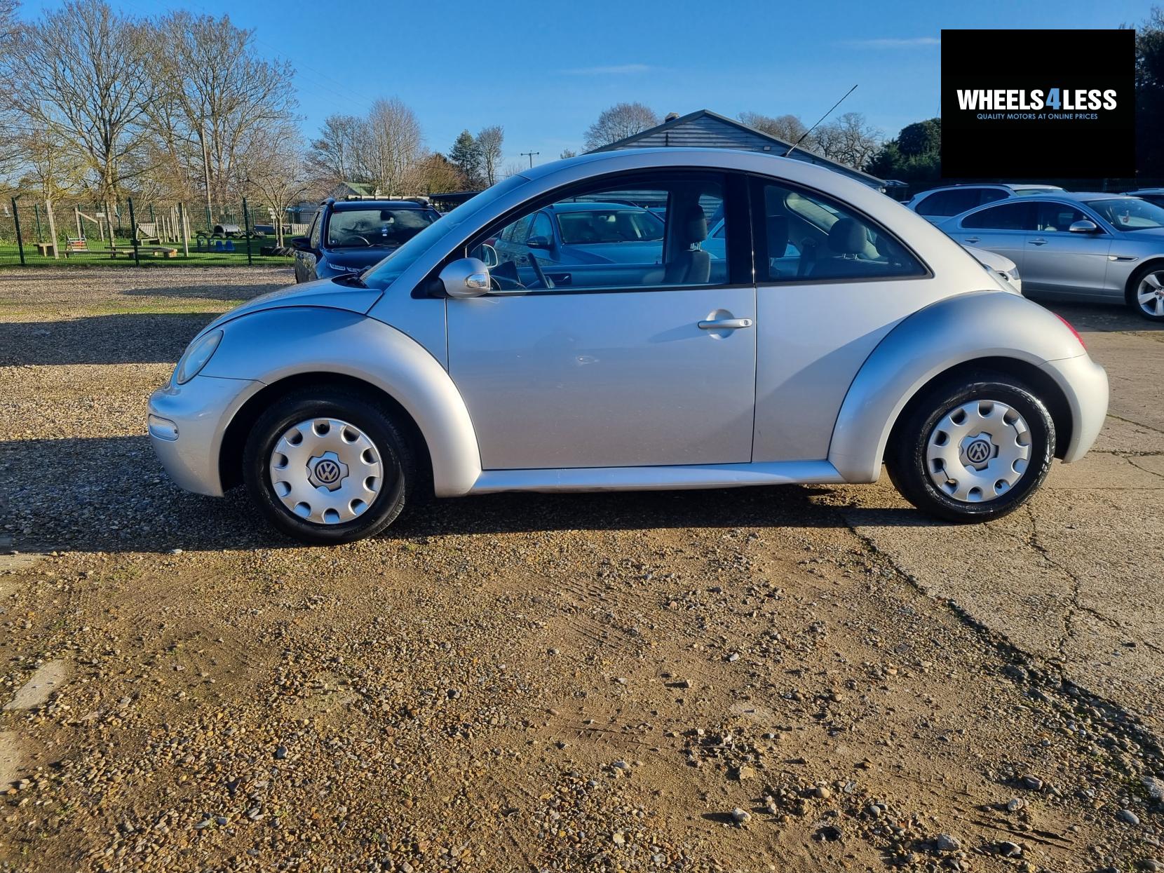 Volkswagen Beetle 1.4 16V Hatchback 3dr Petrol Manual Euro 4 (75 ps)