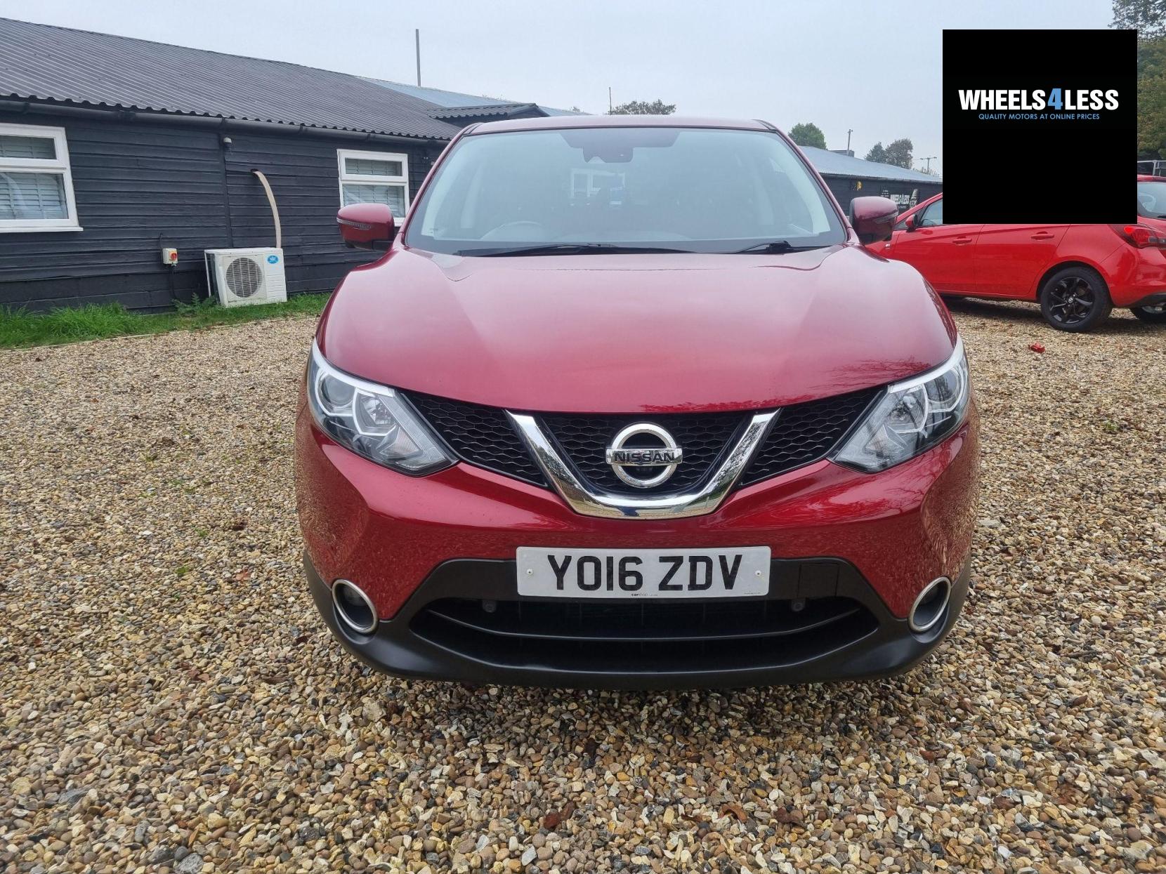 Nissan Qashqai 1.2 DIG-T N-Connecta 2WD Euro 6 (s/s) 5dr
