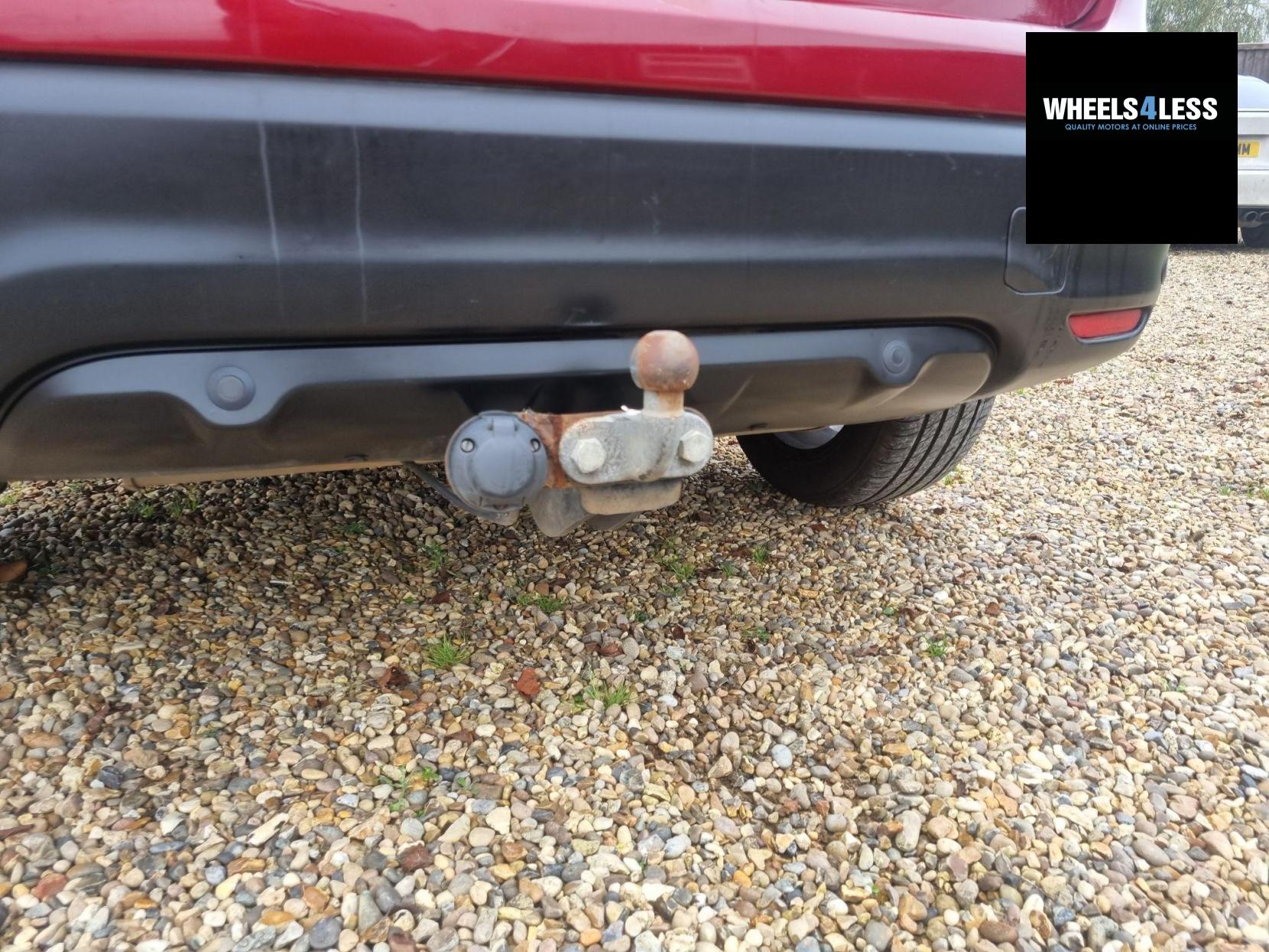 Nissan Qashqai 1.2 DIG-T N-Connecta 2WD Euro 6 (s/s) 5dr