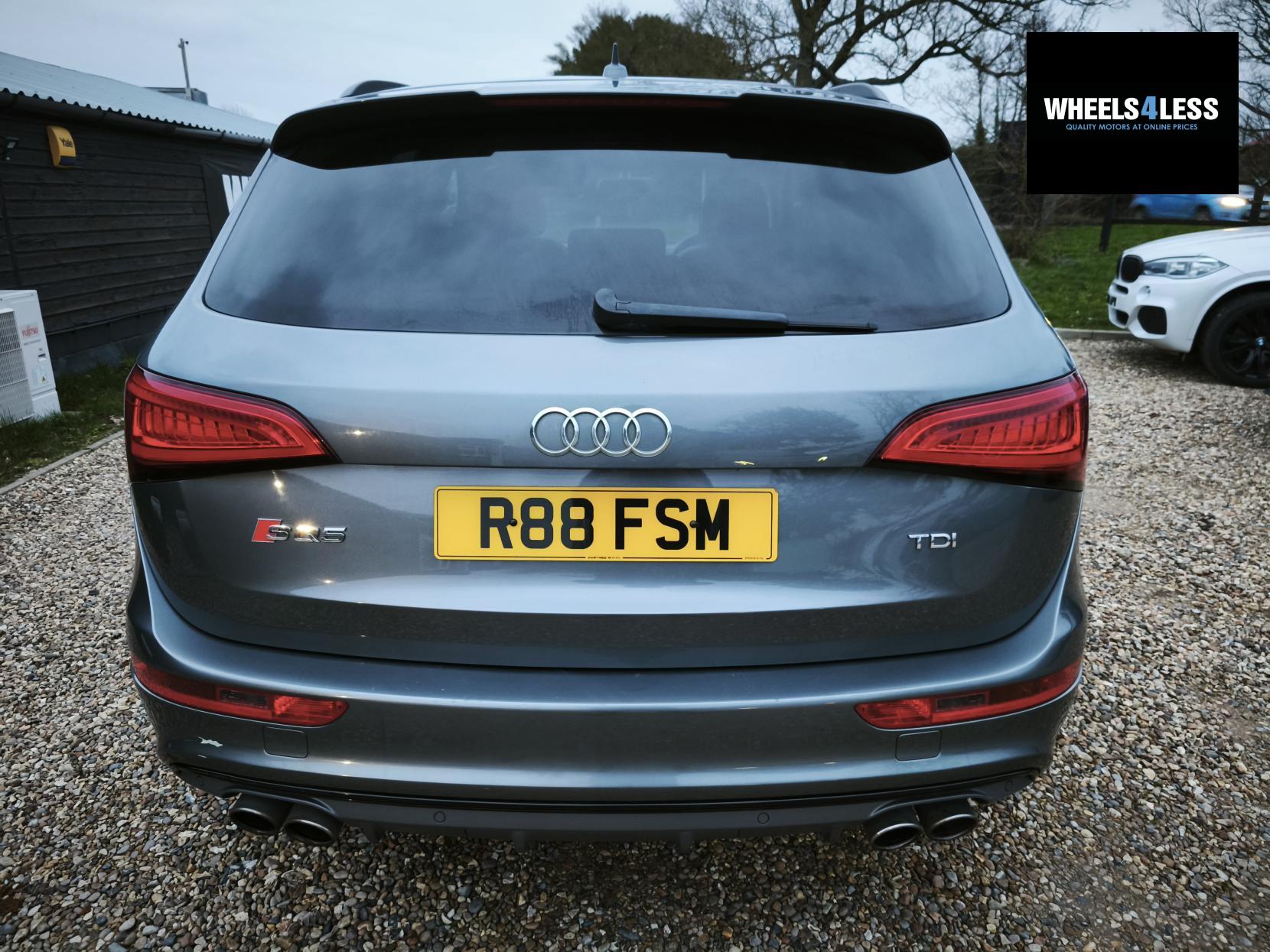 Audi SQ5 3.0 BiTDI V6 SUV 5dr Diesel Tiptronic quattro Euro 6 (s/s) (313 ps)