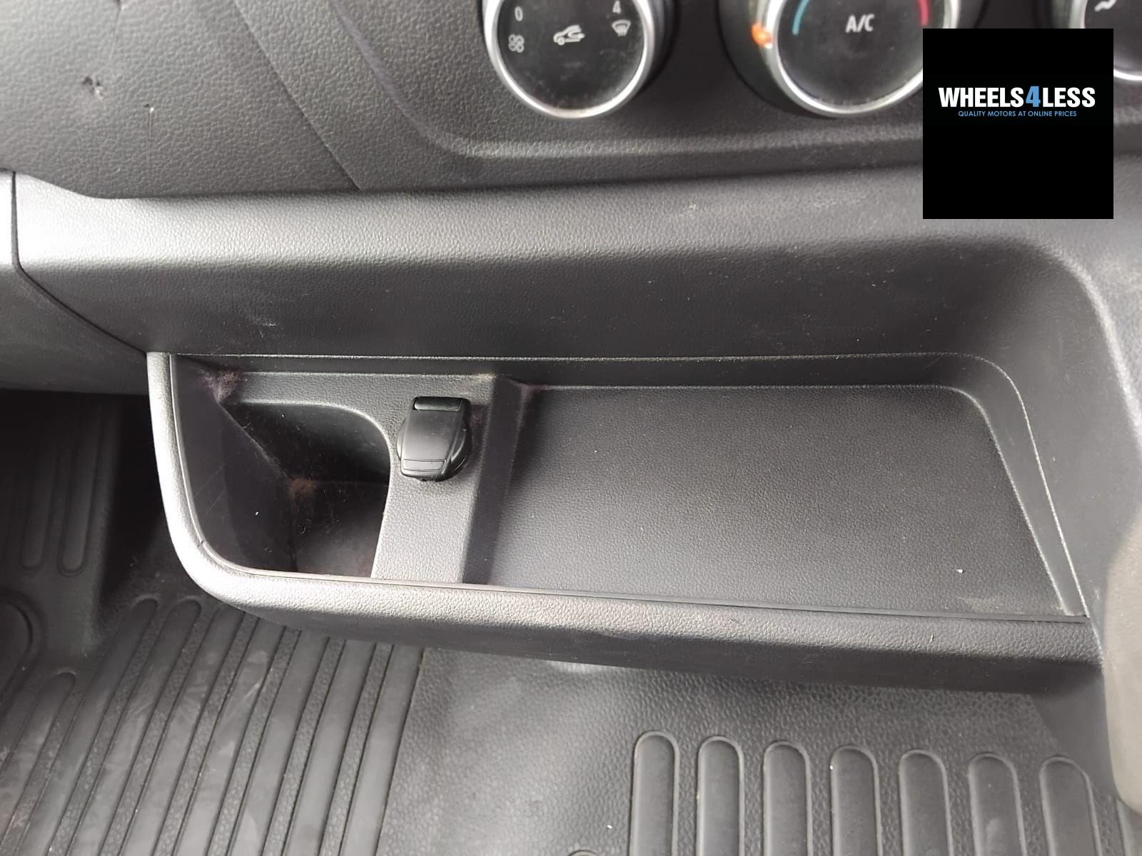 Vauxhall Movano 2.3 CDTi 3500 BiTurbo Edition RWD L4 H3 Euro 6 5dr