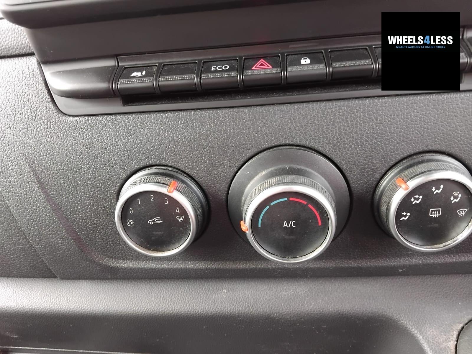 Vauxhall Movano 2.3 CDTi 3500 BiTurbo Edition RWD L4 H3 Euro 6 5dr